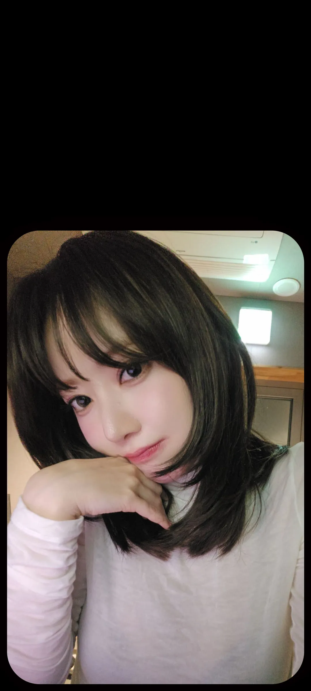 Fond d'écran de verrouillage mobile Sakura Miyawaki 4K HD télécharger — IZ*ONE, LE SSERAFIM