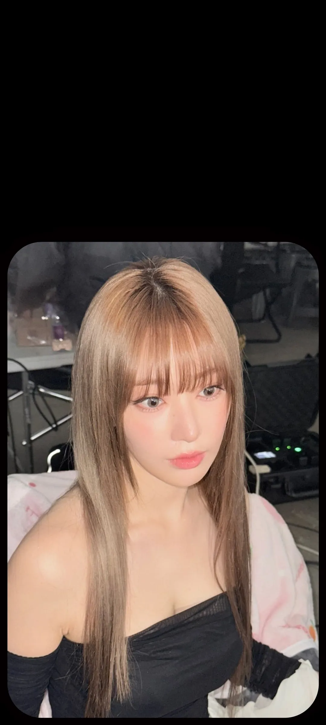 Fond d'écran de verrouillage mobile Sakura Miyawaki 4K HD télécharger — IZ*ONE, LE SSERAFIM