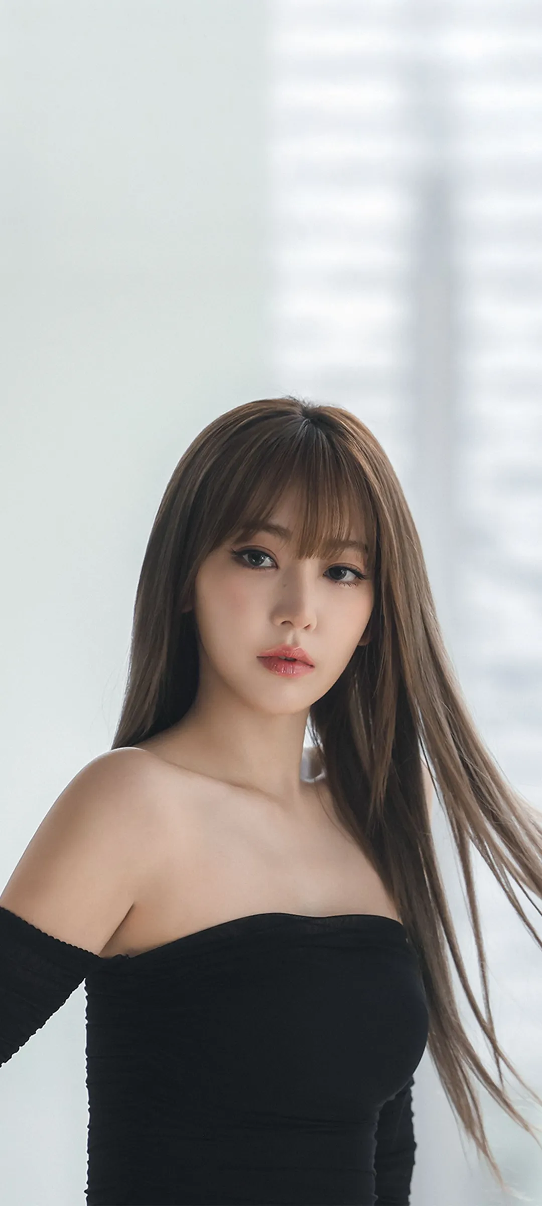 Fond d'écran de verrouillage mobile Sakura Miyawaki 4K HD télécharger — IZ*ONE, LE SSERAFIM