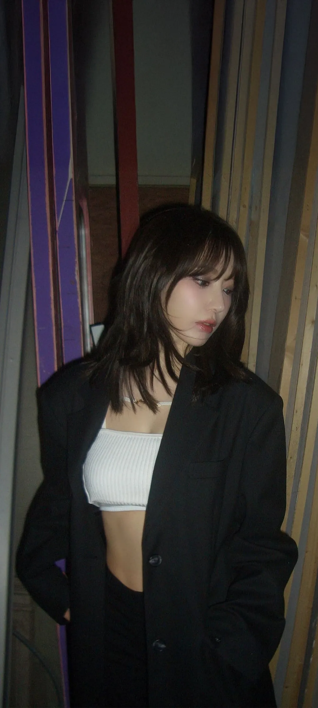 Fond d'écran de verrouillage mobile Sakura Miyawaki 4K HD télécharger — IZ*ONE, LE SSERAFIM