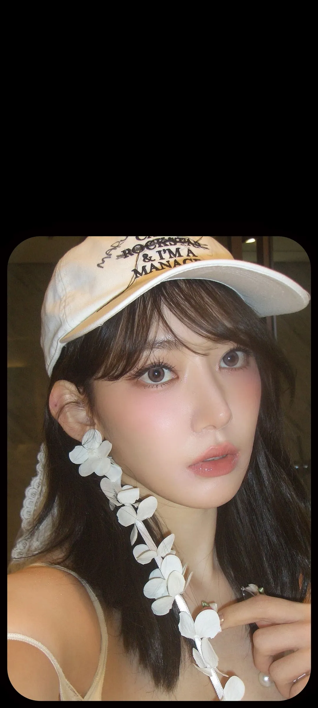 Fond d'écran de verrouillage mobile Sakura Miyawaki 4K HD télécharger — IZ*ONE, LE SSERAFIM