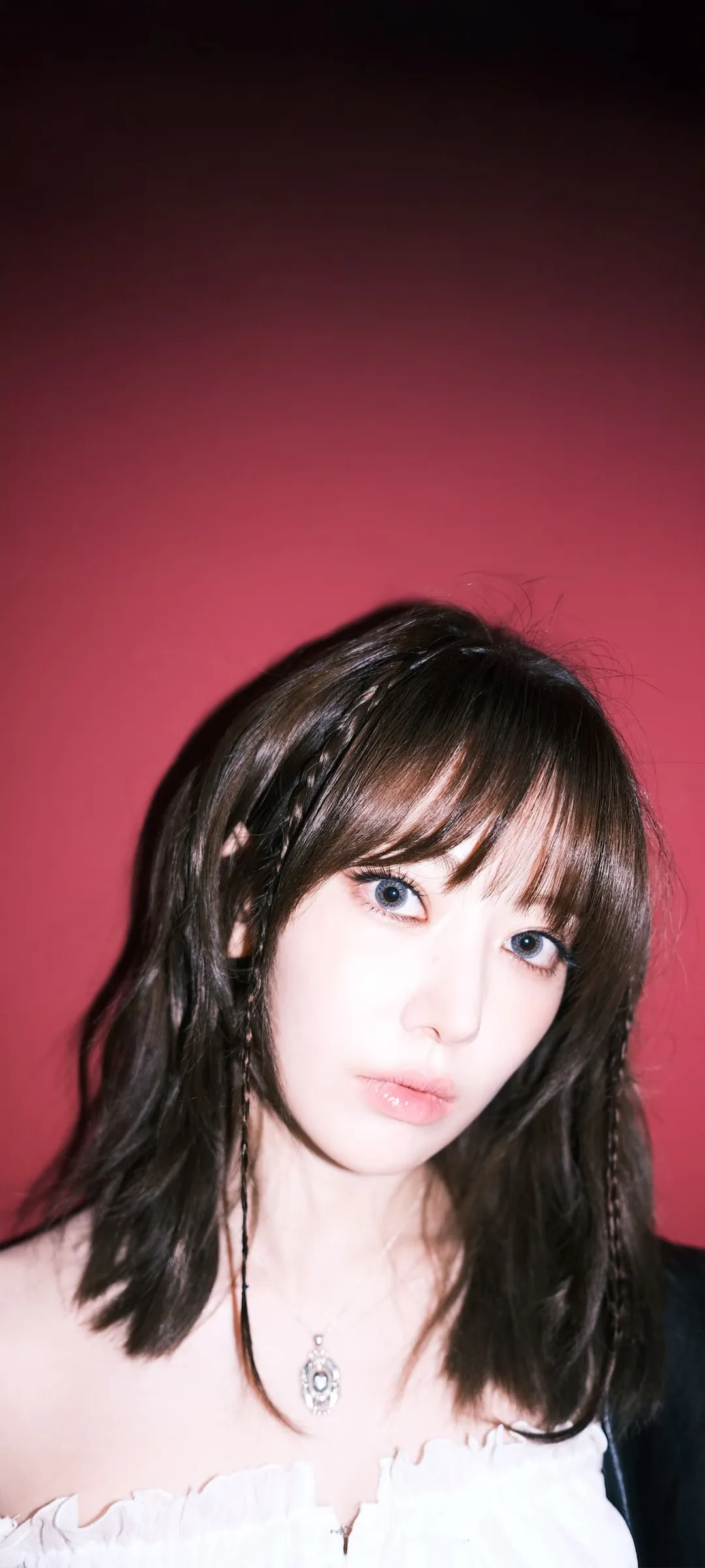 Fond d'écran de verrouillage mobile Sakura Miyawaki 4K HD télécharger — IZ*ONE, LE SSERAFIM