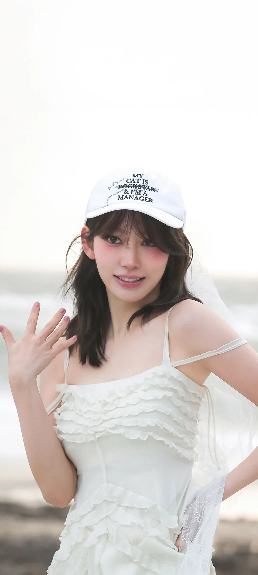 Fond d'écran de verrouillage mobile Sakura Miyawaki 4K HD télécharger — IZ*ONE, LE SSERAFIM