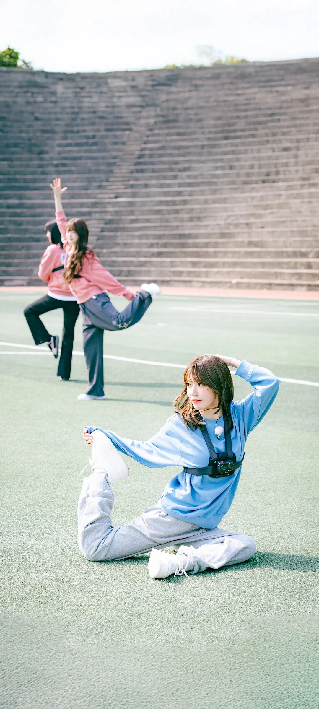 Fond d'écran de verrouillage mobile Sakura Miyawaki 4K HD télécharger — IZ*ONE, LE SSERAFIM
