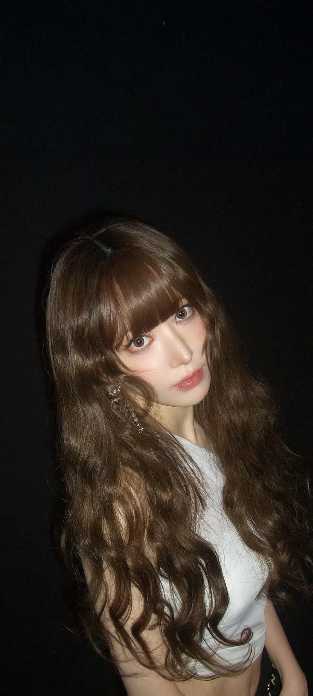 Fond d'écran de verrouillage mobile Sakura Miyawaki 4K HD télécharger — IZ*ONE, LE SSERAFIM