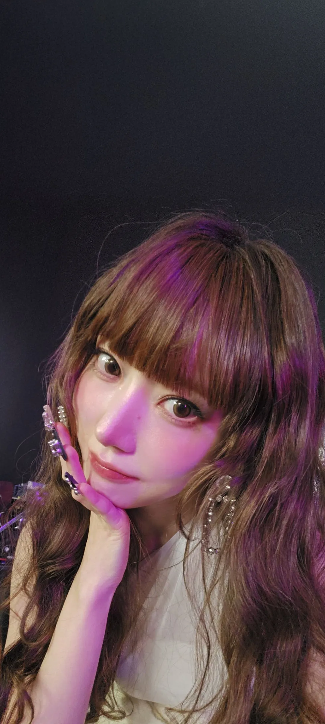 Fond d'écran de verrouillage mobile Sakura Miyawaki 4K HD télécharger — IZ*ONE, LE SSERAFIM