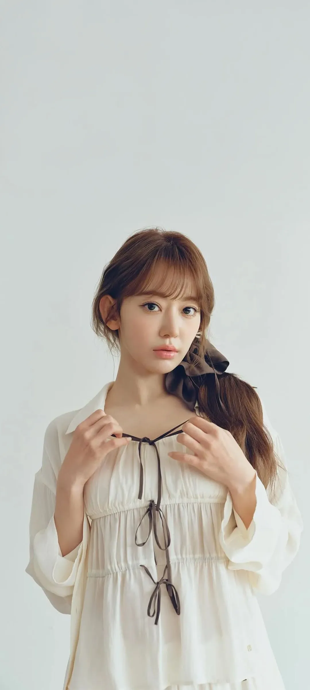 Fond d'écran de verrouillage mobile Sakura Miyawaki 4K HD télécharger — IZ*ONE, LE SSERAFIM