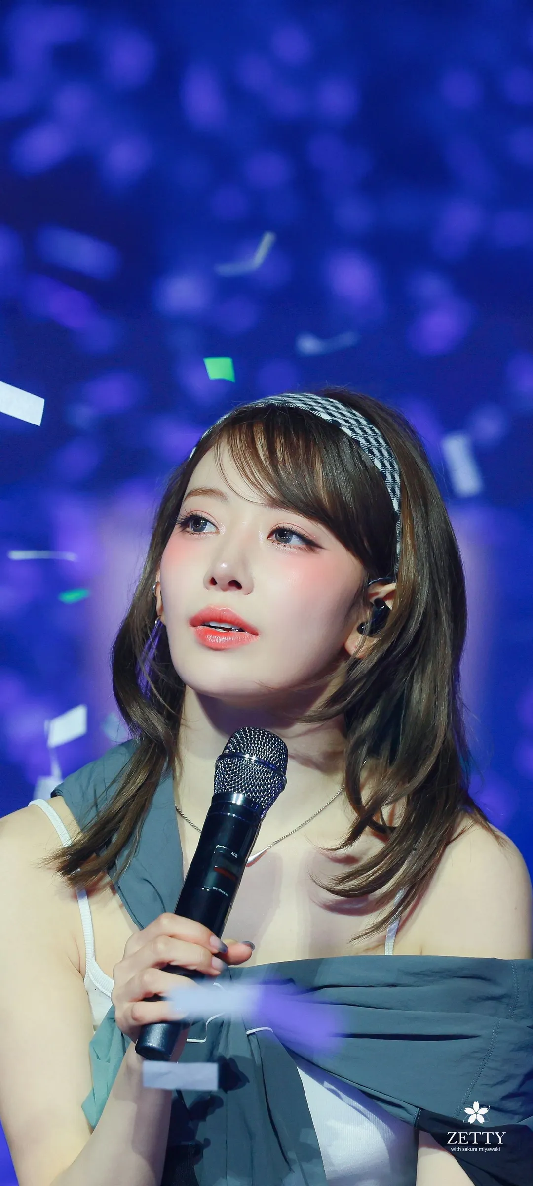 Fond d'écran de verrouillage mobile Sakura Miyawaki 4K HD télécharger — IZ*ONE, LE SSERAFIM