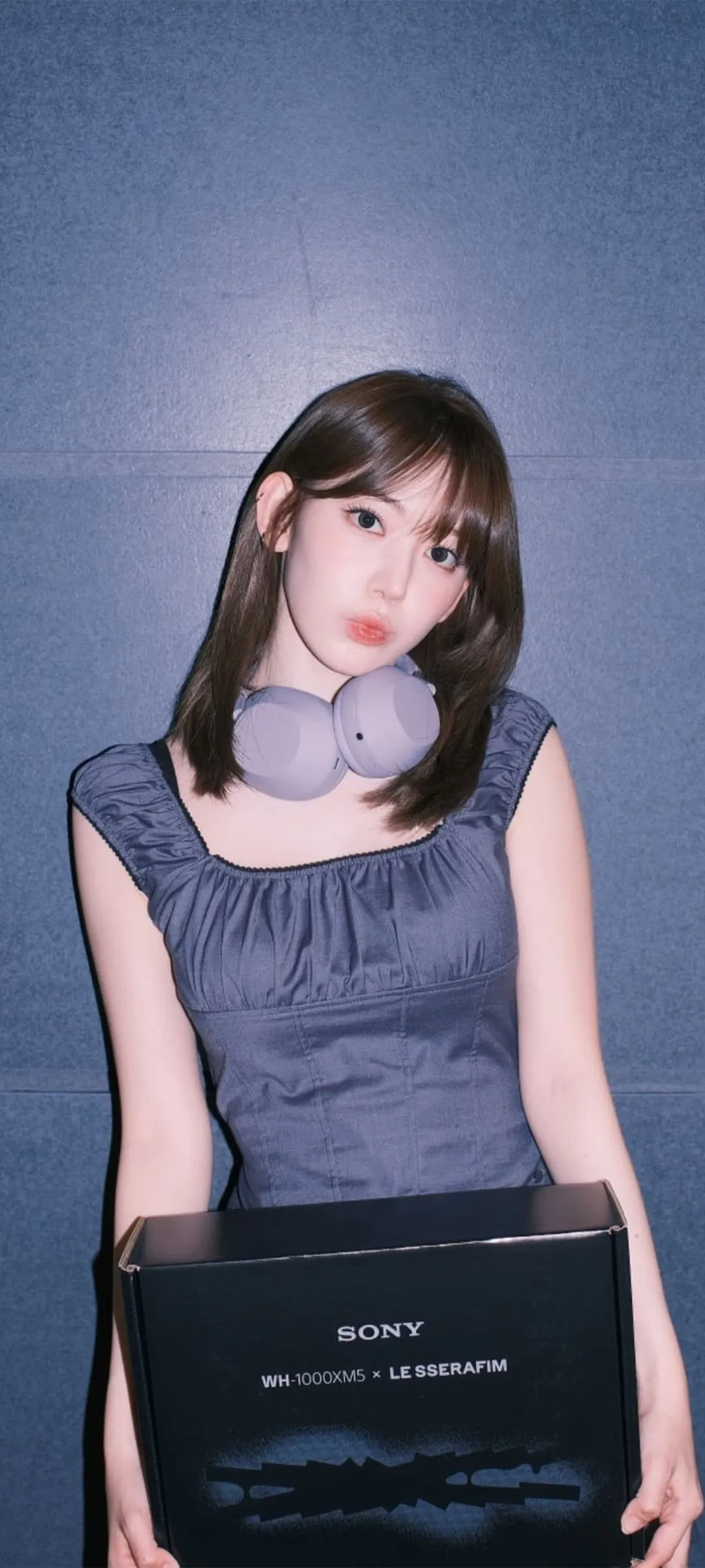 Fond d'écran de verrouillage mobile Sakura Miyawaki 4K HD télécharger — IZ*ONE, LE SSERAFIM