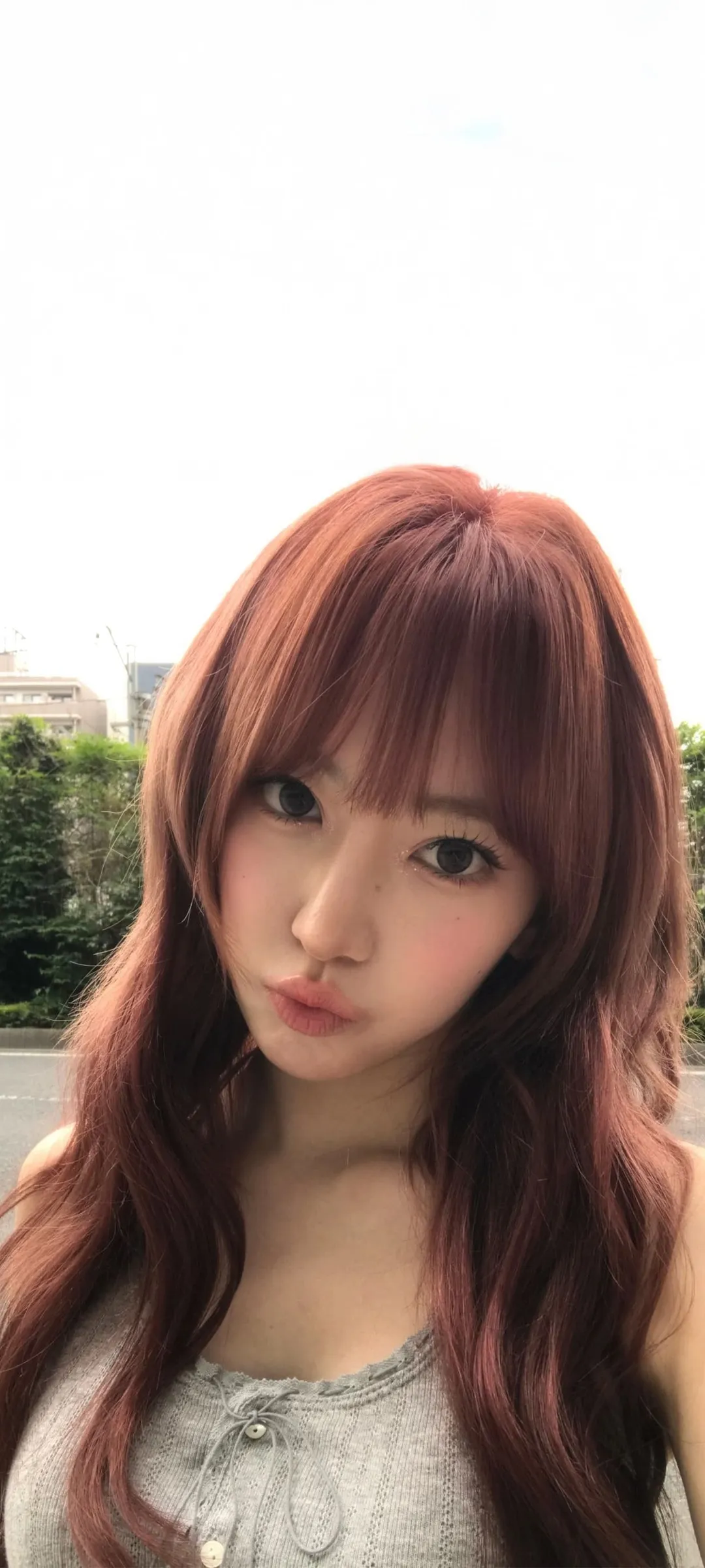Fond d'écran de verrouillage mobile Sakura Miyawaki 4K HD télécharger — IZ*ONE, LE SSERAFIM