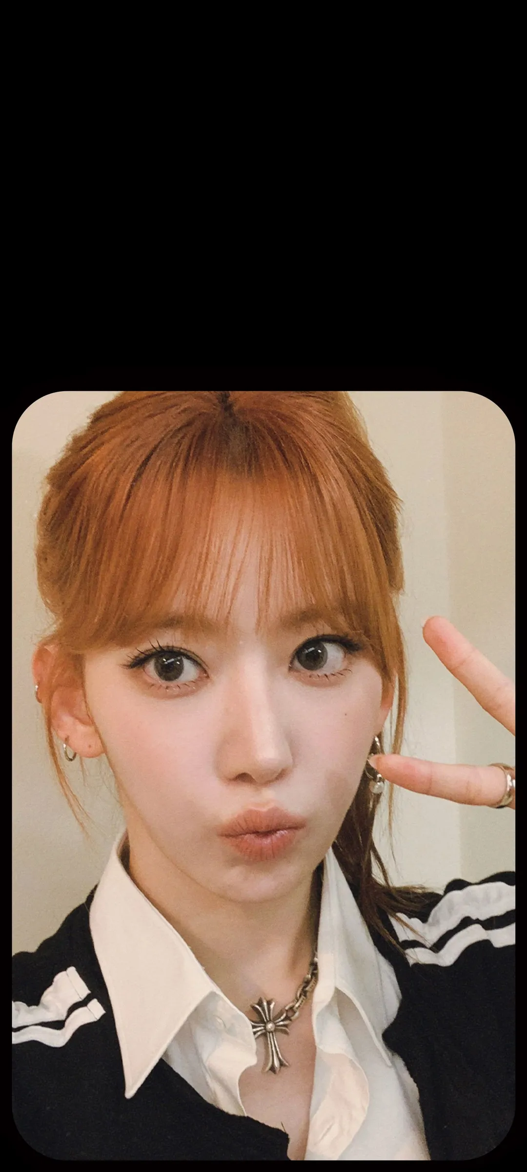Fond d'écran de verrouillage mobile Sakura Miyawaki 4K HD télécharger — IZ*ONE, LE SSERAFIM