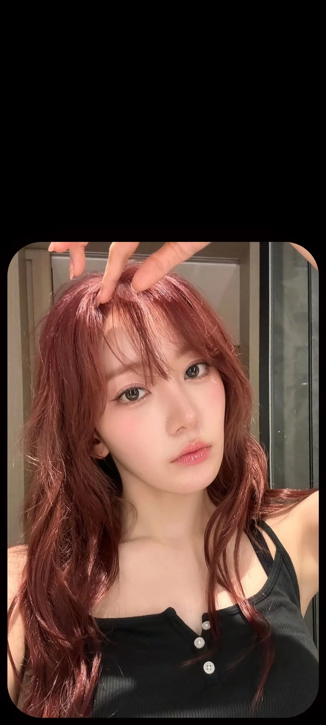 Fond d'écran de verrouillage mobile Sakura Miyawaki 4K HD télécharger — IZ*ONE, LE SSERAFIM