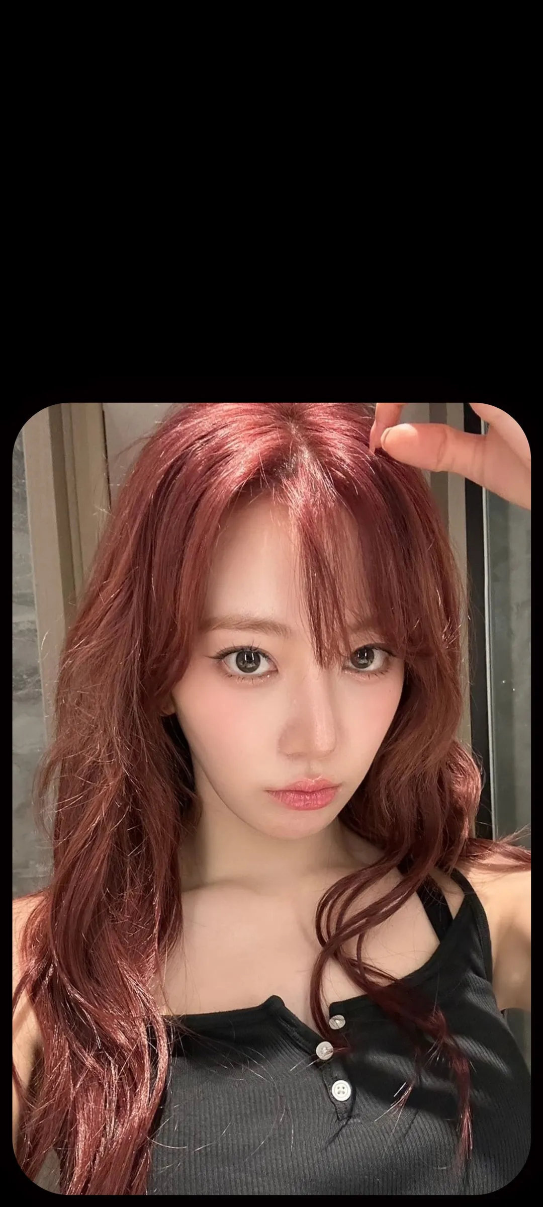 Fond d'écran de verrouillage mobile Sakura Miyawaki 4K HD télécharger — IZ*ONE, LE SSERAFIM