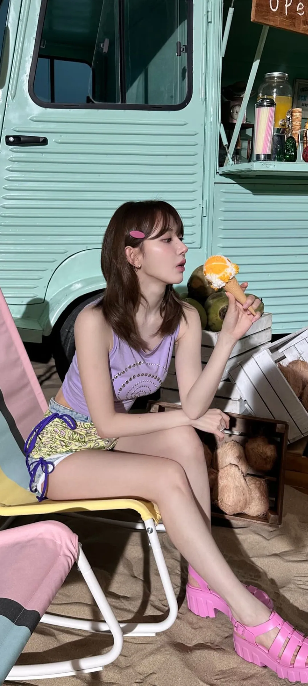 Fond d'écran de verrouillage mobile Sakura Miyawaki 4K HD télécharger — IZ*ONE, LE SSERAFIM