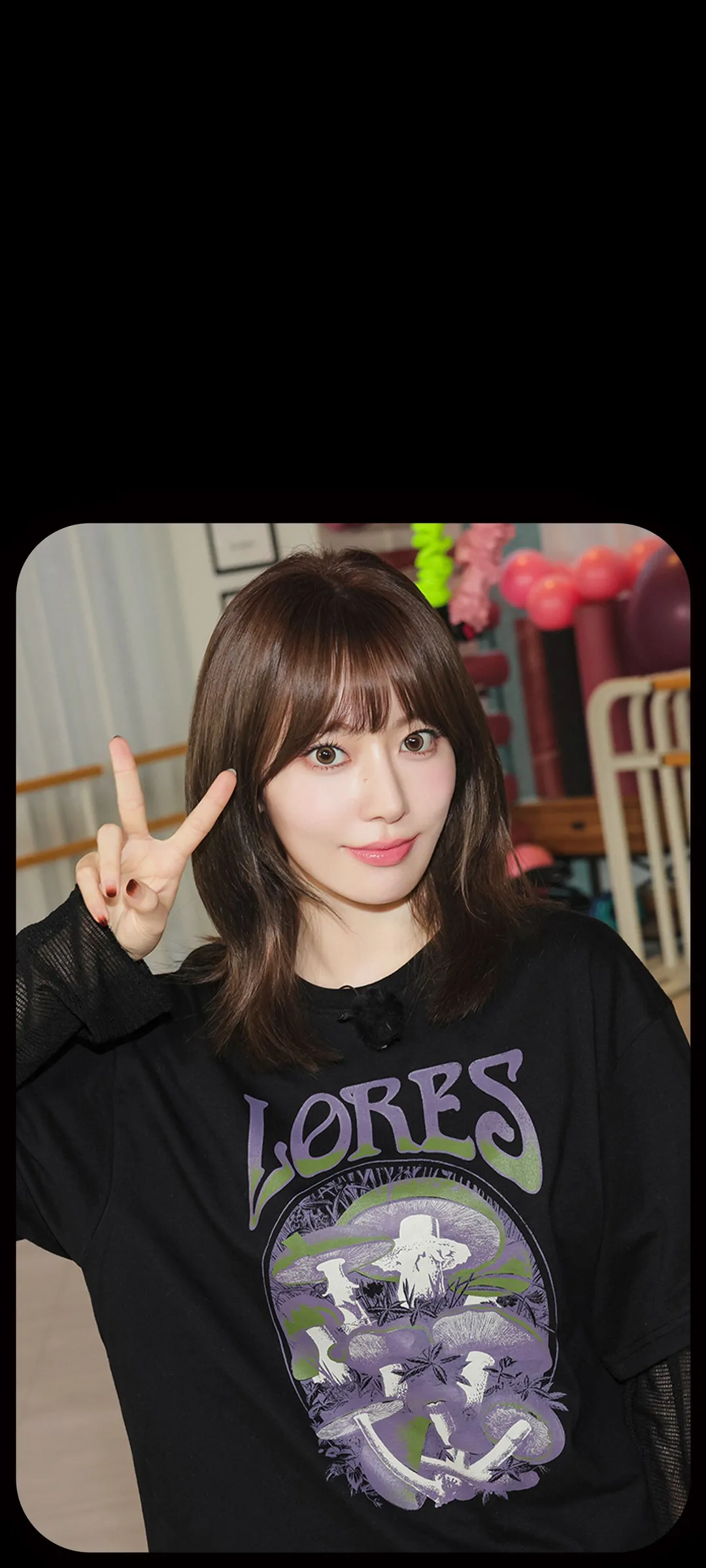 Fond d'écran de verrouillage mobile Sakura Miyawaki 4K HD télécharger — IZ*ONE, LE SSERAFIM