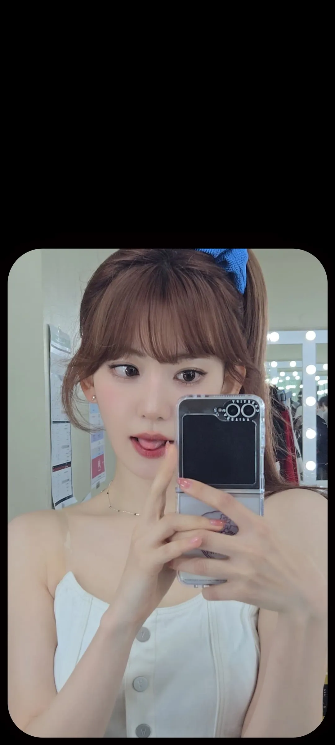 Fond d'écran de verrouillage mobile Sakura Miyawaki 4K HD télécharger — IZ*ONE, LE SSERAFIM