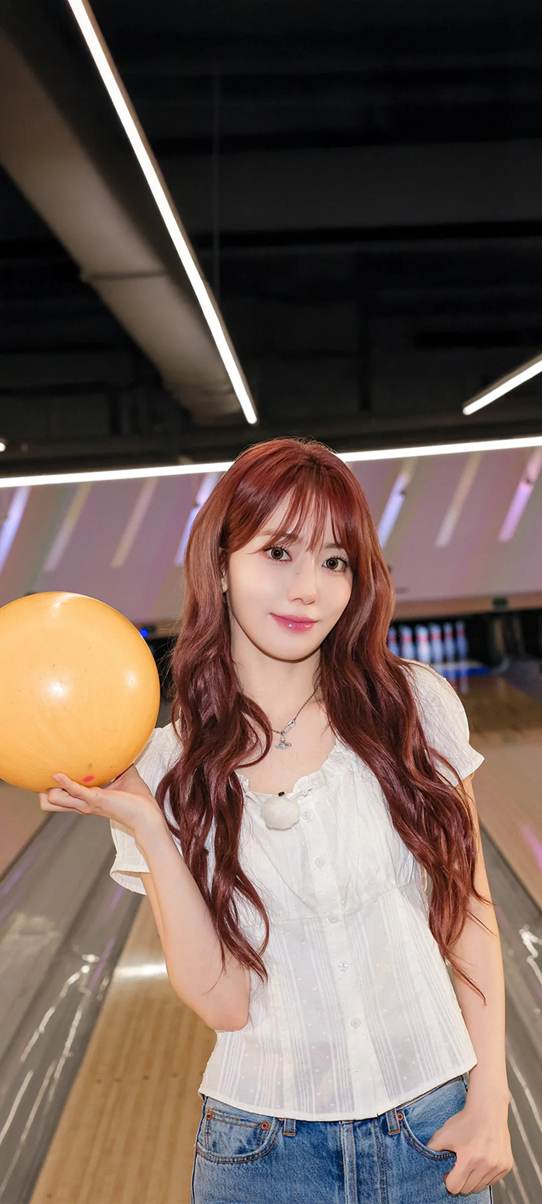 Fond d'écran de verrouillage mobile Sakura Miyawaki 4K HD télécharger — IZ*ONE, LE SSERAFIM