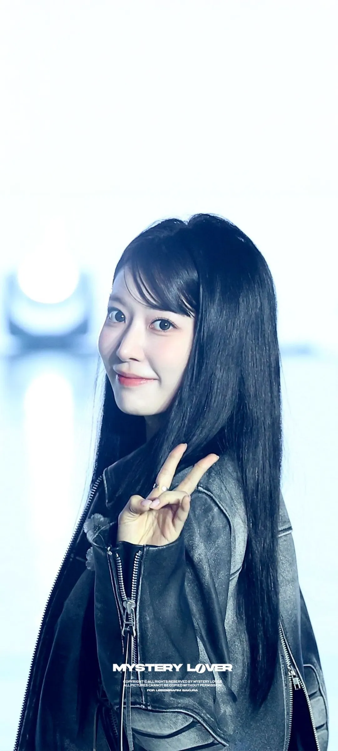 Fond d'écran de verrouillage mobile Sakura Miyawaki 4K HD télécharger — IZ*ONE, LE SSERAFIM