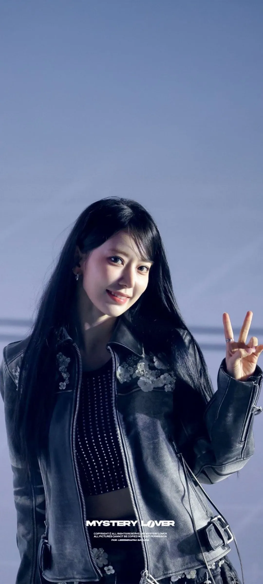 Fond d'écran de verrouillage mobile Sakura Miyawaki 4K HD télécharger — IZ*ONE, LE SSERAFIM