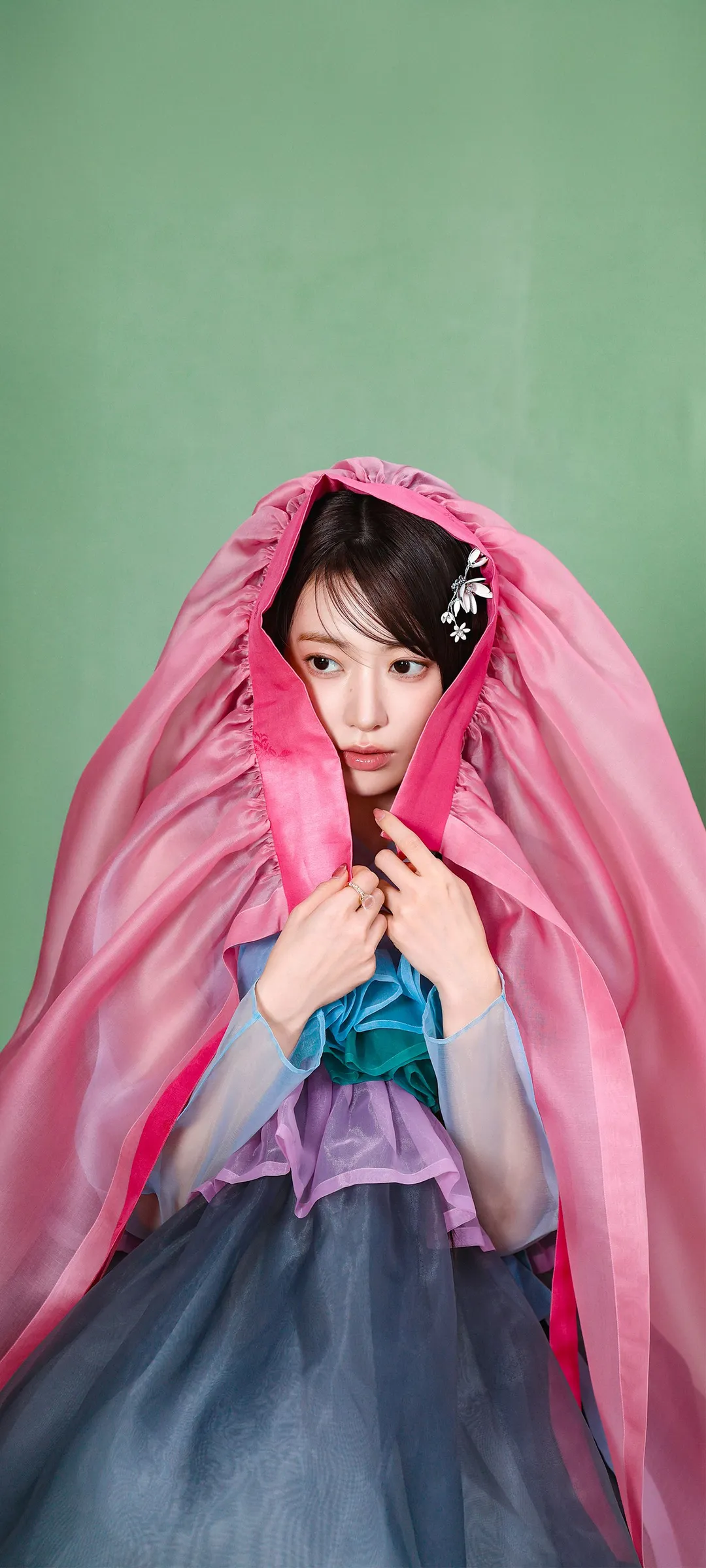 Fond d'écran de verrouillage mobile Sakura Miyawaki 4K HD télécharger — IZ*ONE, LE SSERAFIM