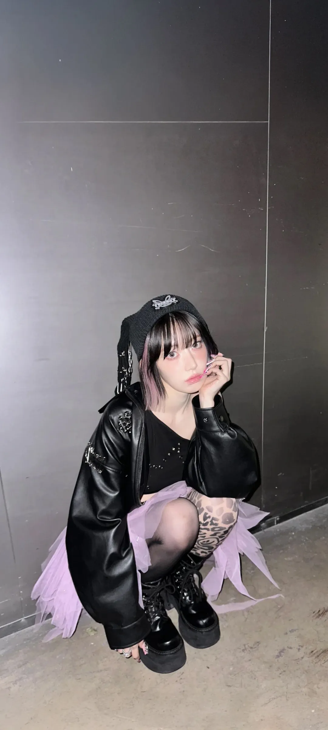 Fond d'écran de verrouillage mobile Sakura Miyawaki 4K HD télécharger — IZ*ONE, LE SSERAFIM