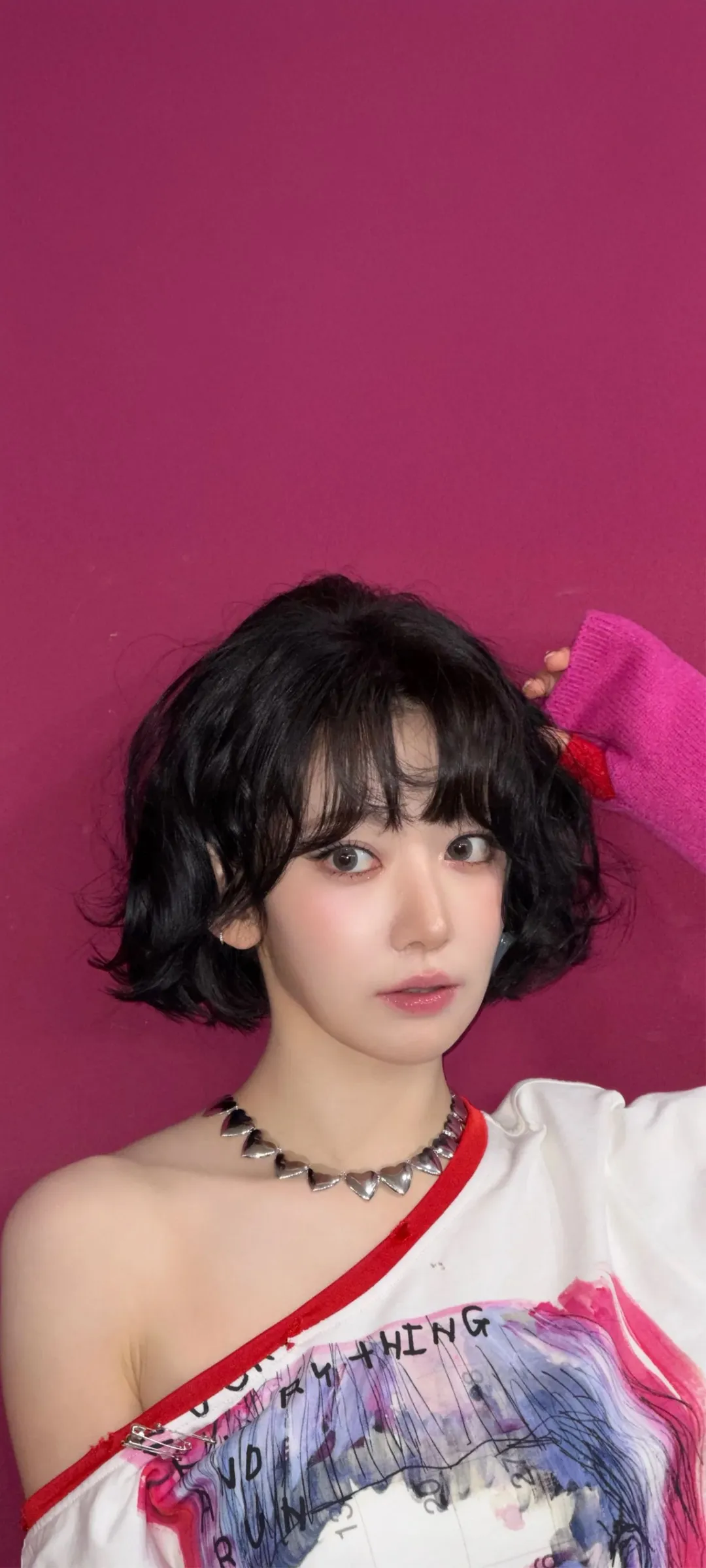 Fond d'écran de verrouillage mobile Sakura Miyawaki 4K HD télécharger — IZ*ONE, LE SSERAFIM