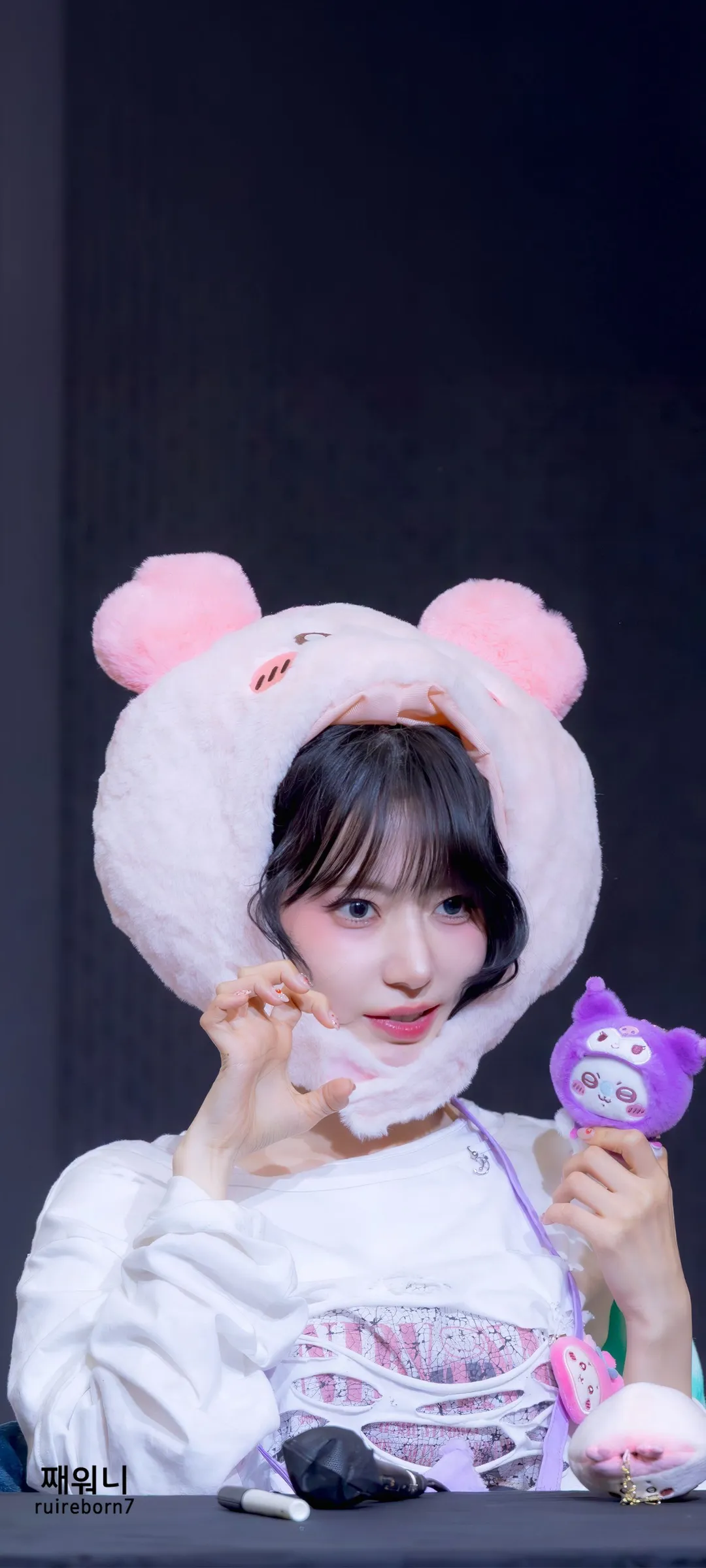 Fond d'écran de verrouillage mobile Sakura Miyawaki 4K HD télécharger — IZ*ONE, LE SSERAFIM