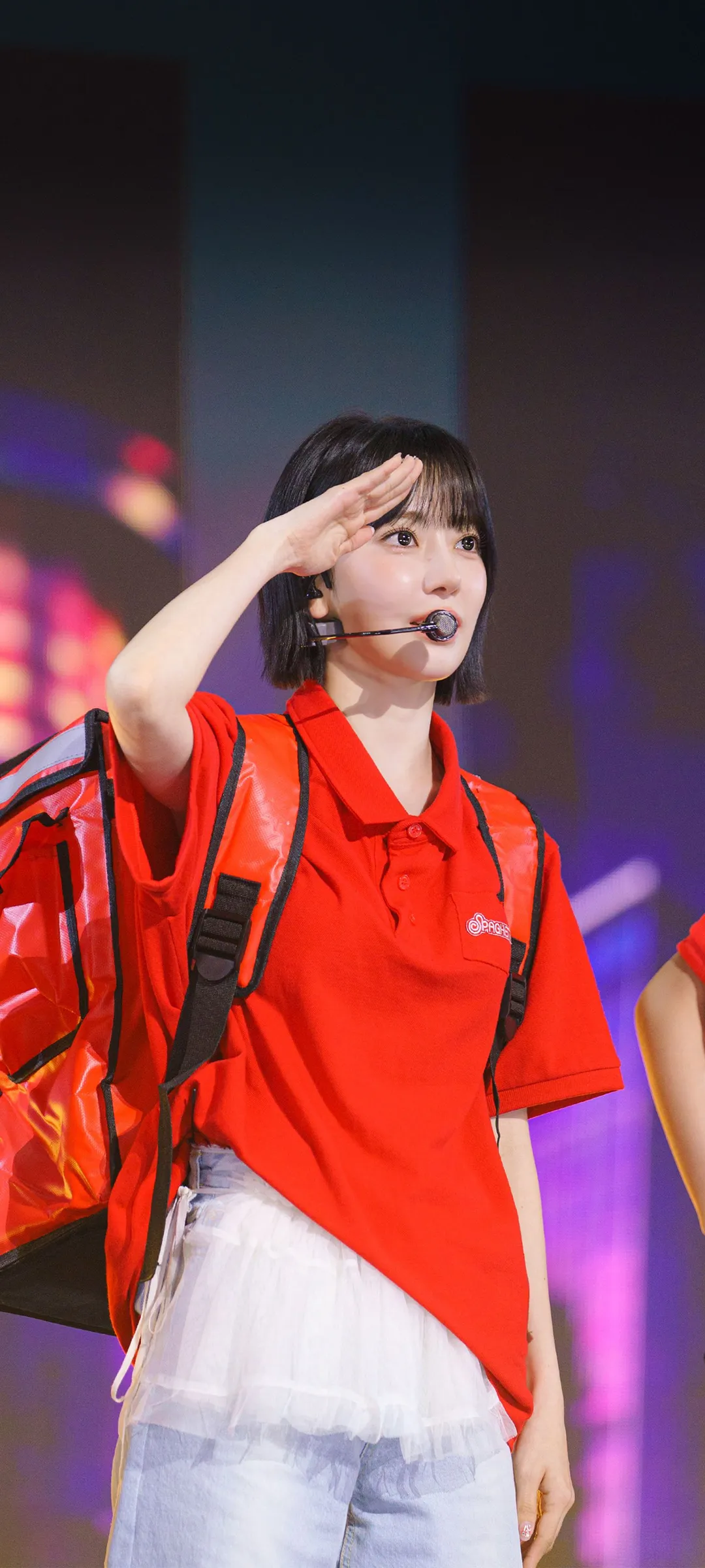 Fond d'écran de verrouillage mobile Sakura Miyawaki 4K HD télécharger — IZ*ONE, LE SSERAFIM