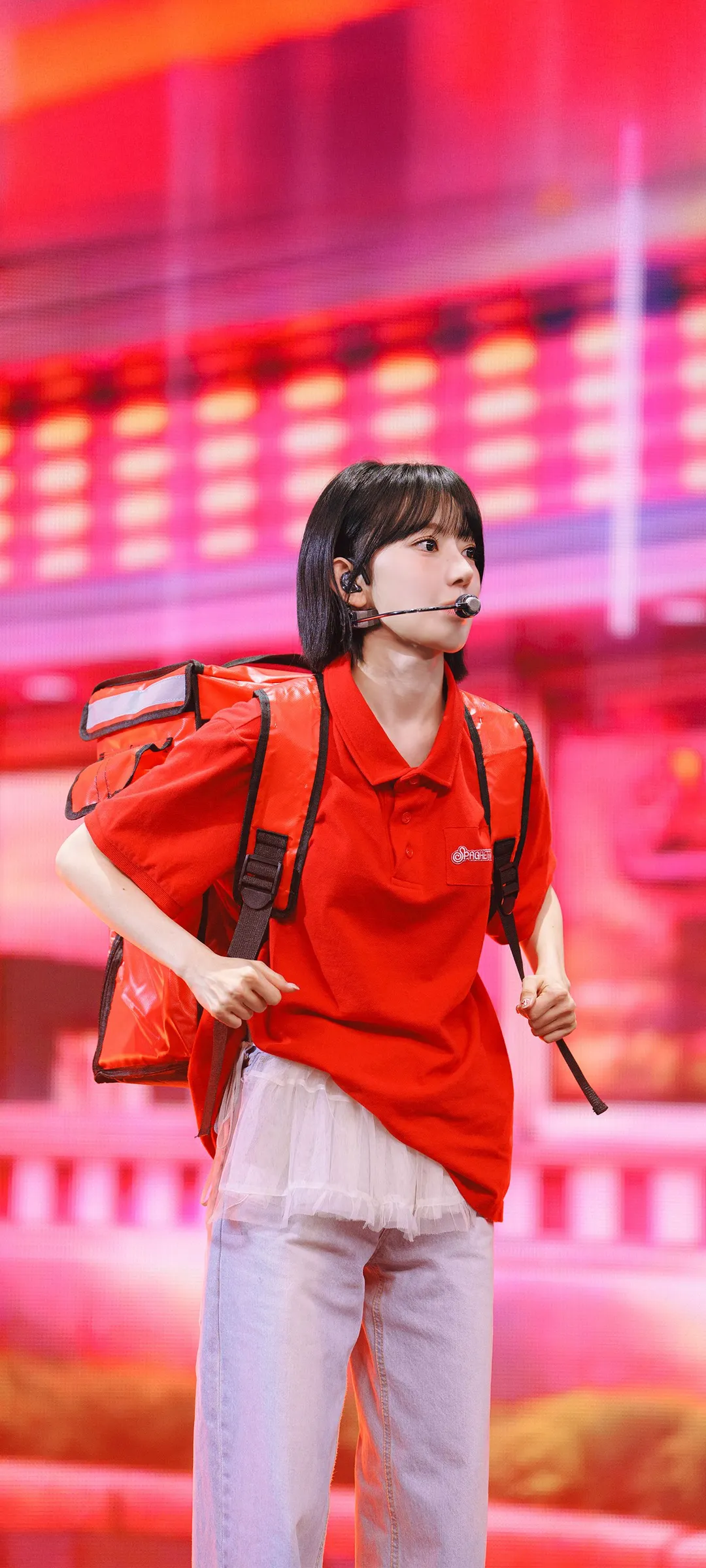 Fond d'écran de verrouillage mobile Sakura Miyawaki 4K HD télécharger — IZ*ONE, LE SSERAFIM