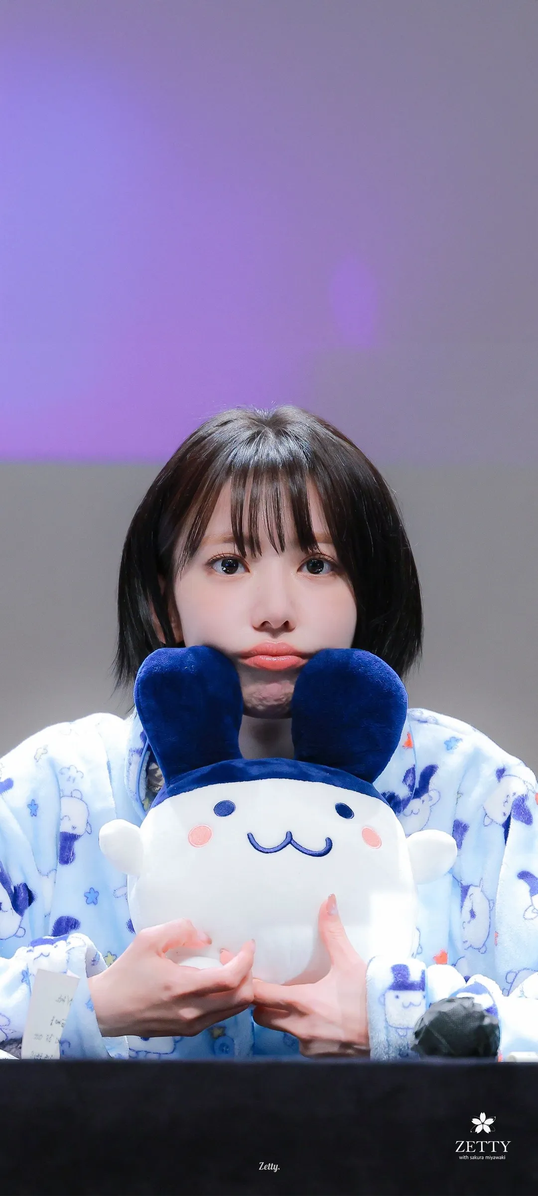 Fond d'écran de verrouillage mobile Sakura Miyawaki 4K HD télécharger — IZ*ONE, LE SSERAFIM