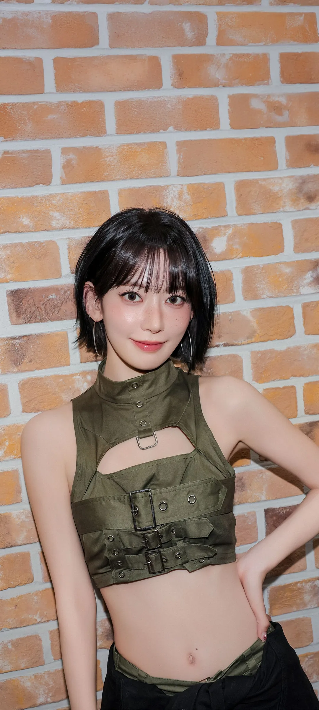 Fond d'écran de verrouillage mobile Sakura Miyawaki 4K HD télécharger — IZ*ONE, LE SSERAFIM