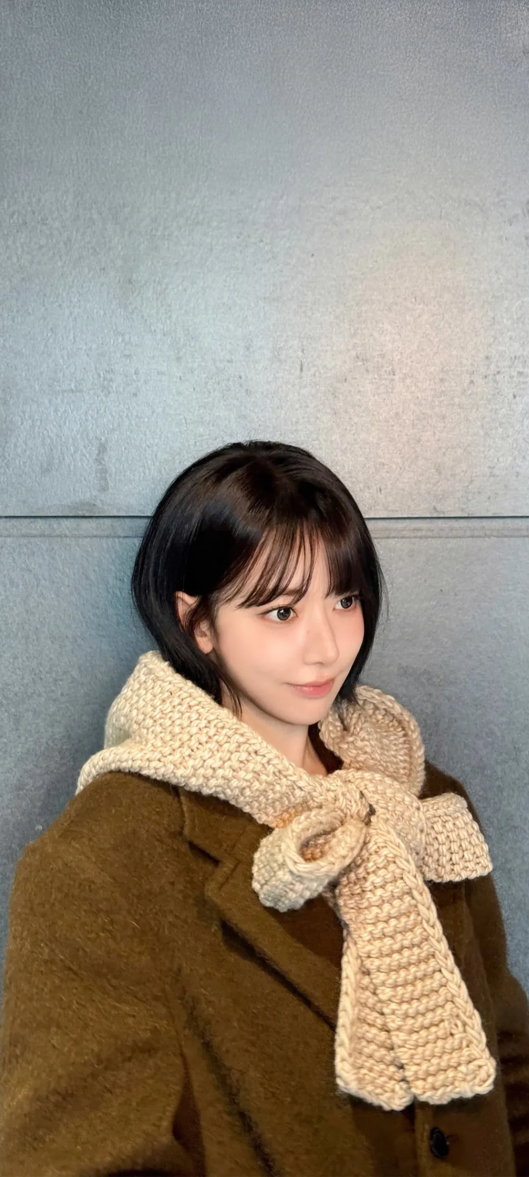 Fond d'écran de verrouillage mobile Sakura Miyawaki 4K HD télécharger — IZ*ONE, LE SSERAFIM