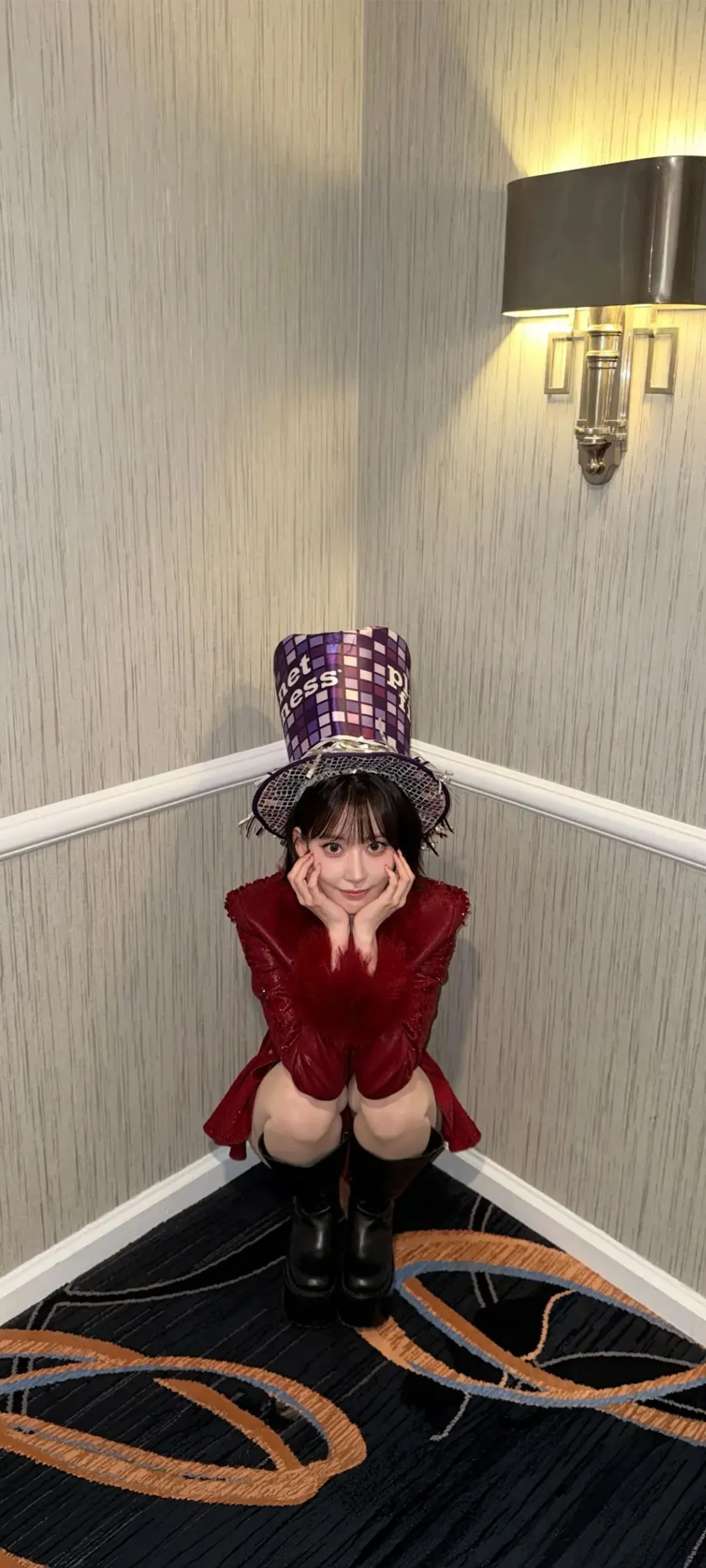 Fond d'écran de verrouillage mobile Sakura Miyawaki 4K HD télécharger — IZ*ONE, LE SSERAFIM