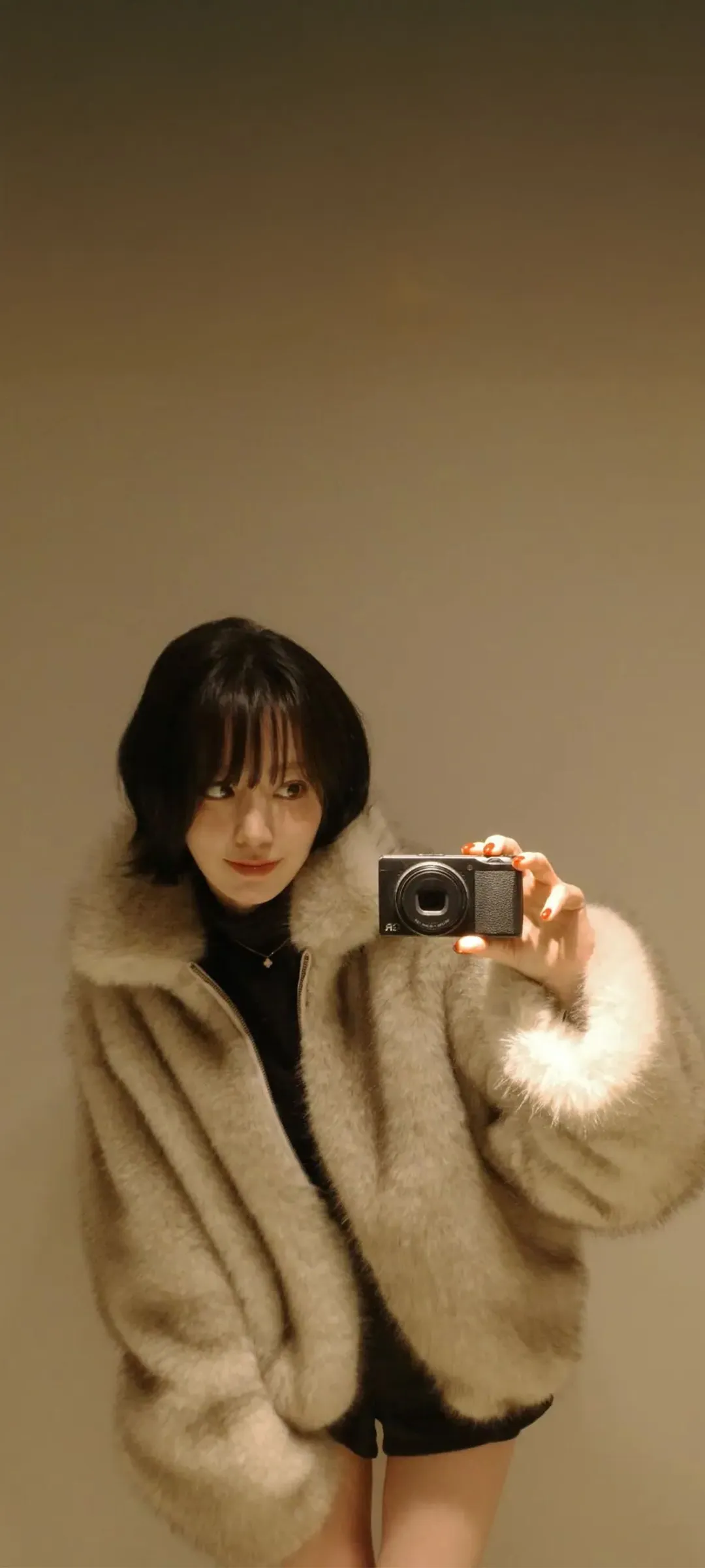 Fond d'écran de verrouillage mobile Sakura Miyawaki 4K HD télécharger — IZ*ONE, LE SSERAFIM