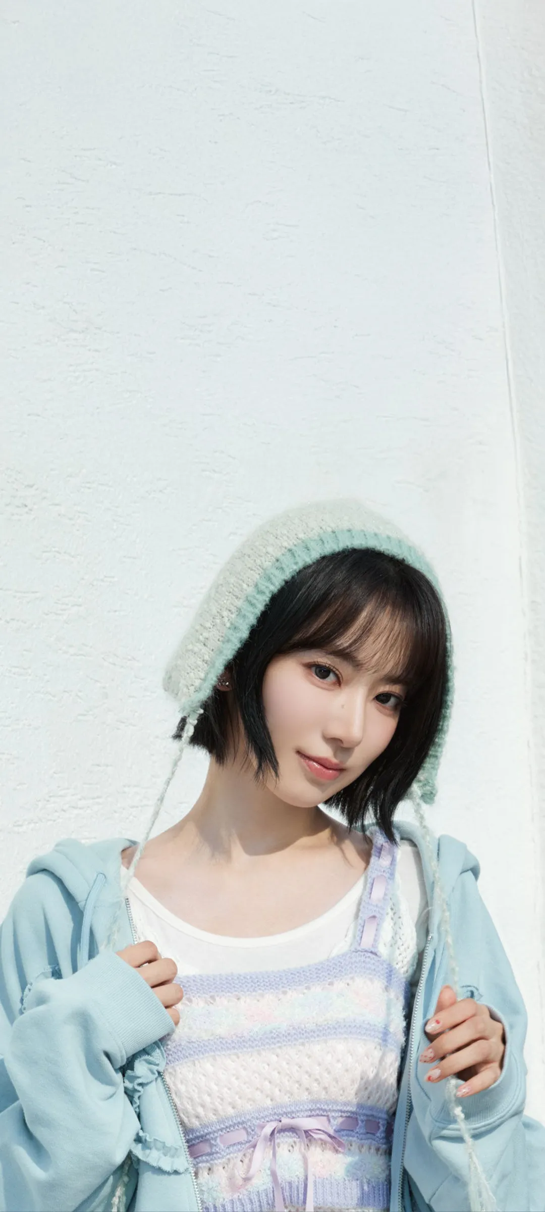 Fond d'écran de verrouillage mobile Sakura Miyawaki 4K HD télécharger — IZ*ONE, LE SSERAFIM