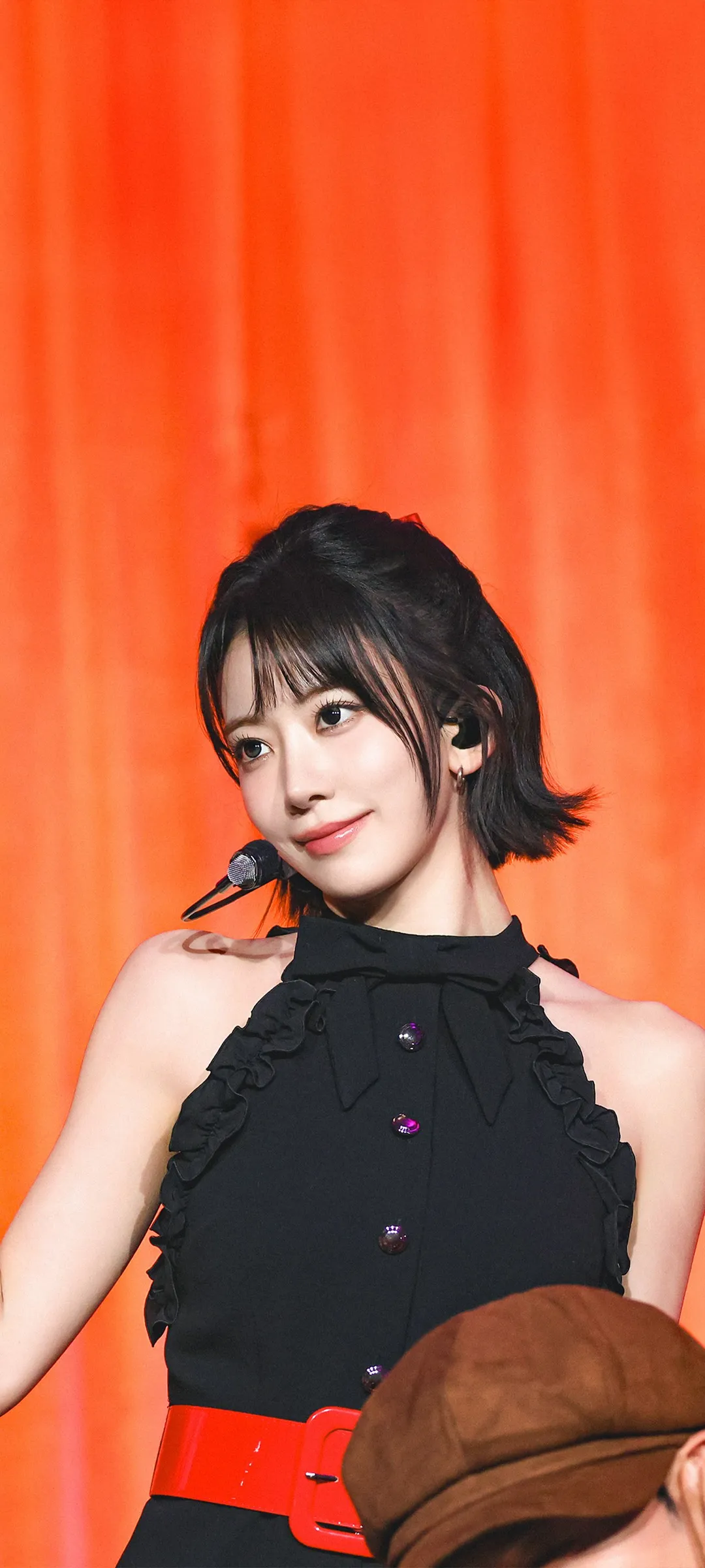 Fond d'écran de verrouillage mobile Sakura Miyawaki 4K HD télécharger — IZ*ONE, LE SSERAFIM