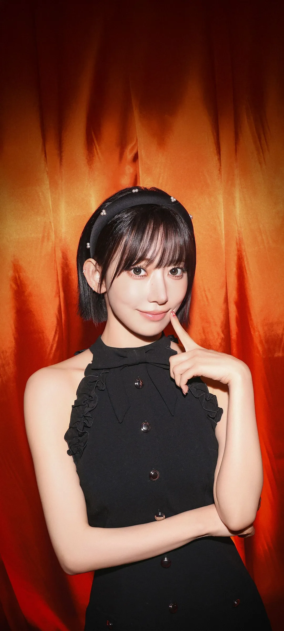Fond d'écran de verrouillage mobile Sakura Miyawaki 4K HD télécharger — IZ*ONE, LE SSERAFIM