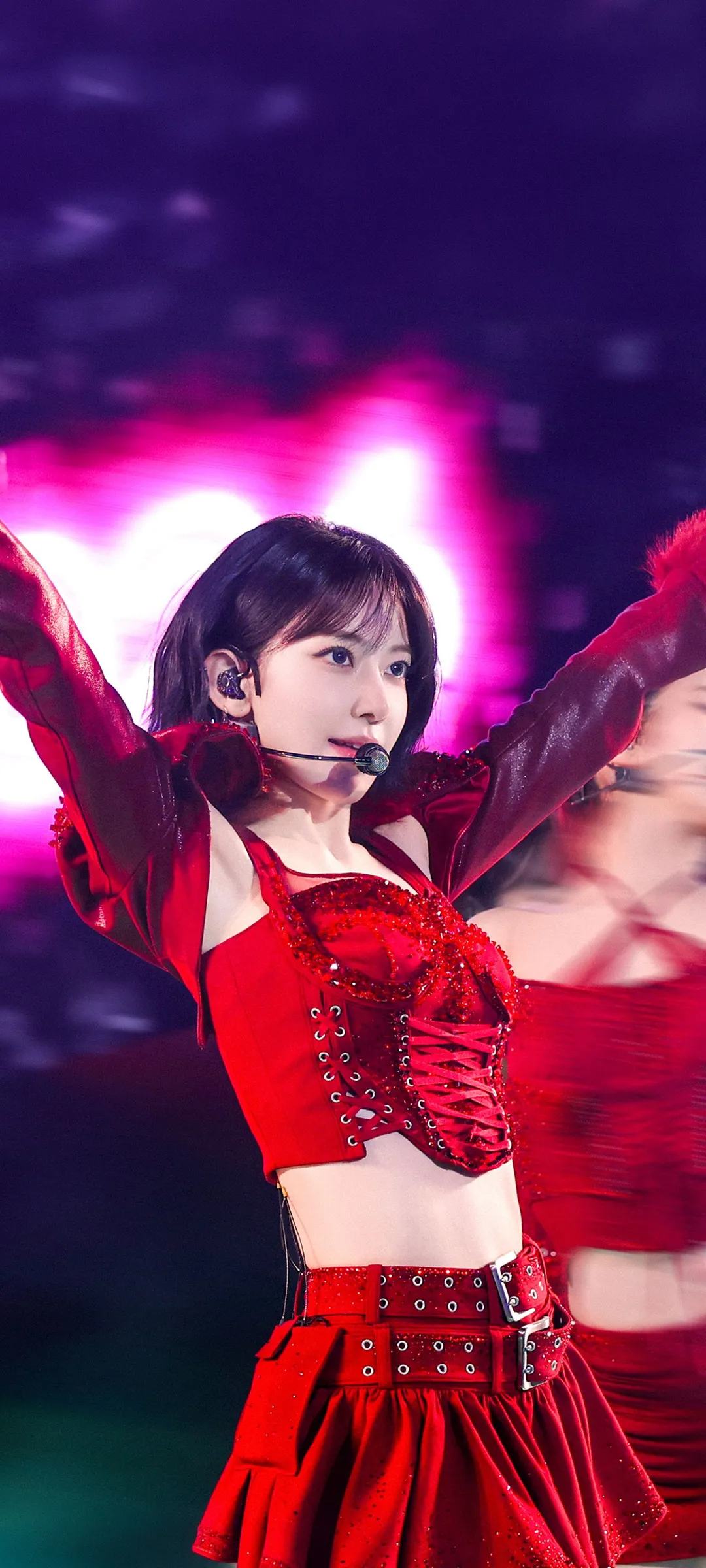 Fond d'écran de verrouillage mobile Sakura Miyawaki 4K HD télécharger — IZ*ONE, LE SSERAFIM