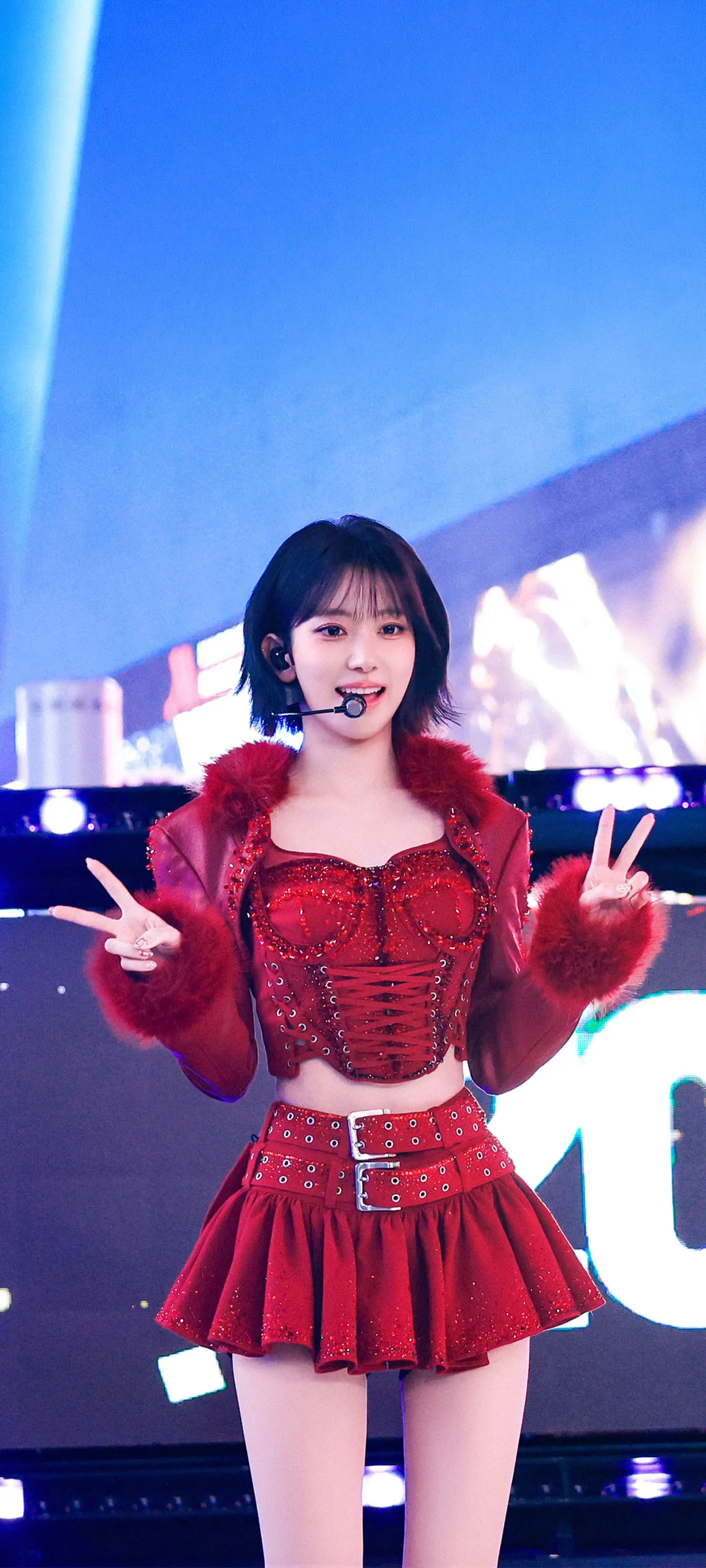 Fond d'écran de verrouillage mobile Sakura Miyawaki 4K HD télécharger — IZ*ONE, LE SSERAFIM