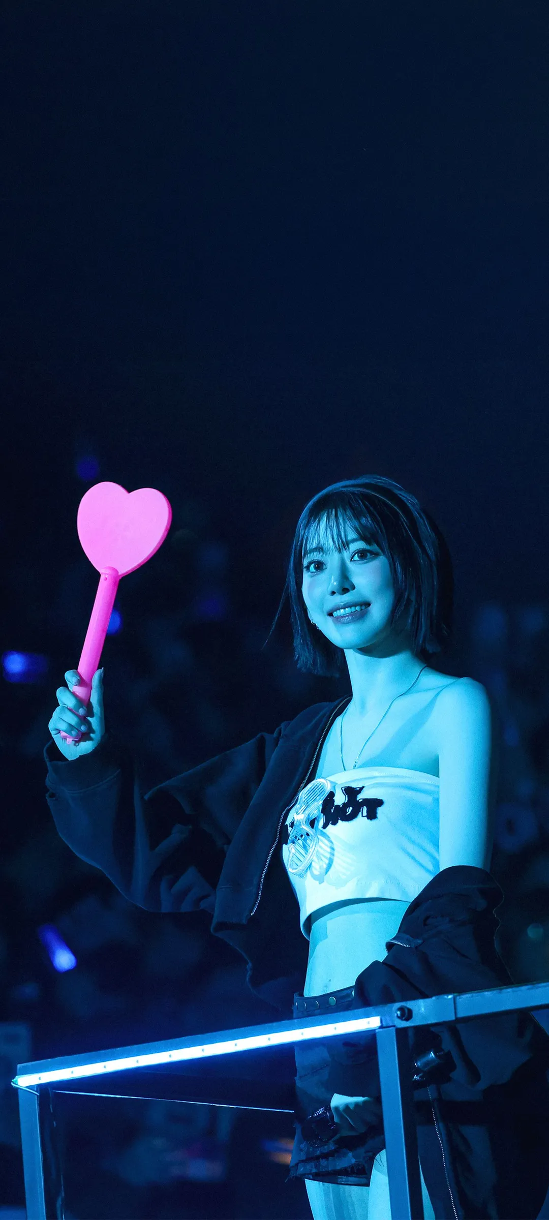 Fond d'écran de verrouillage mobile Sakura Miyawaki 4K HD télécharger — IZ*ONE, LE SSERAFIM