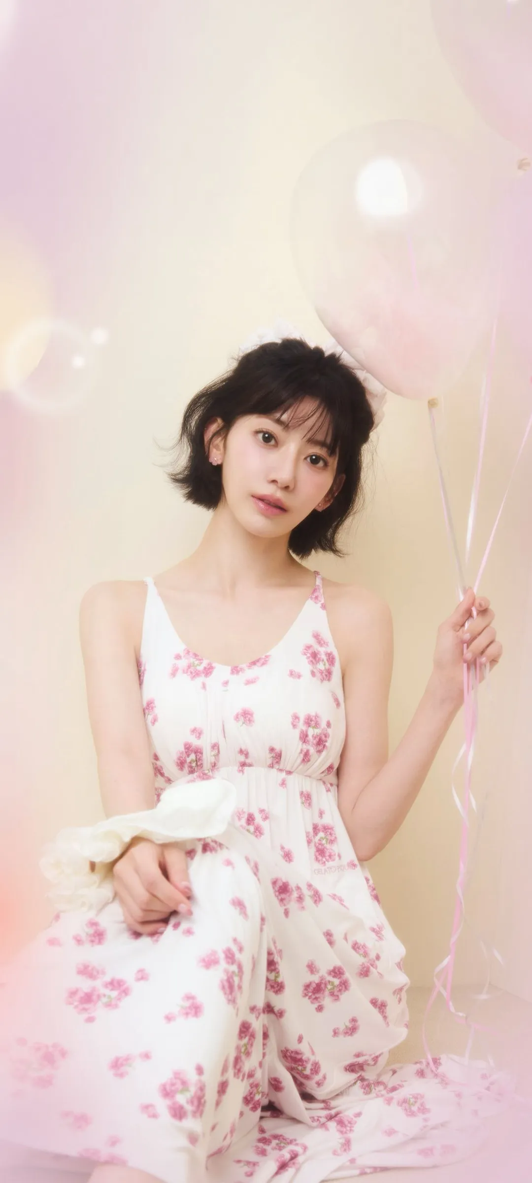 Fond d'écran de verrouillage mobile Sakura Miyawaki 4K HD télécharger — IZ*ONE, LE SSERAFIM