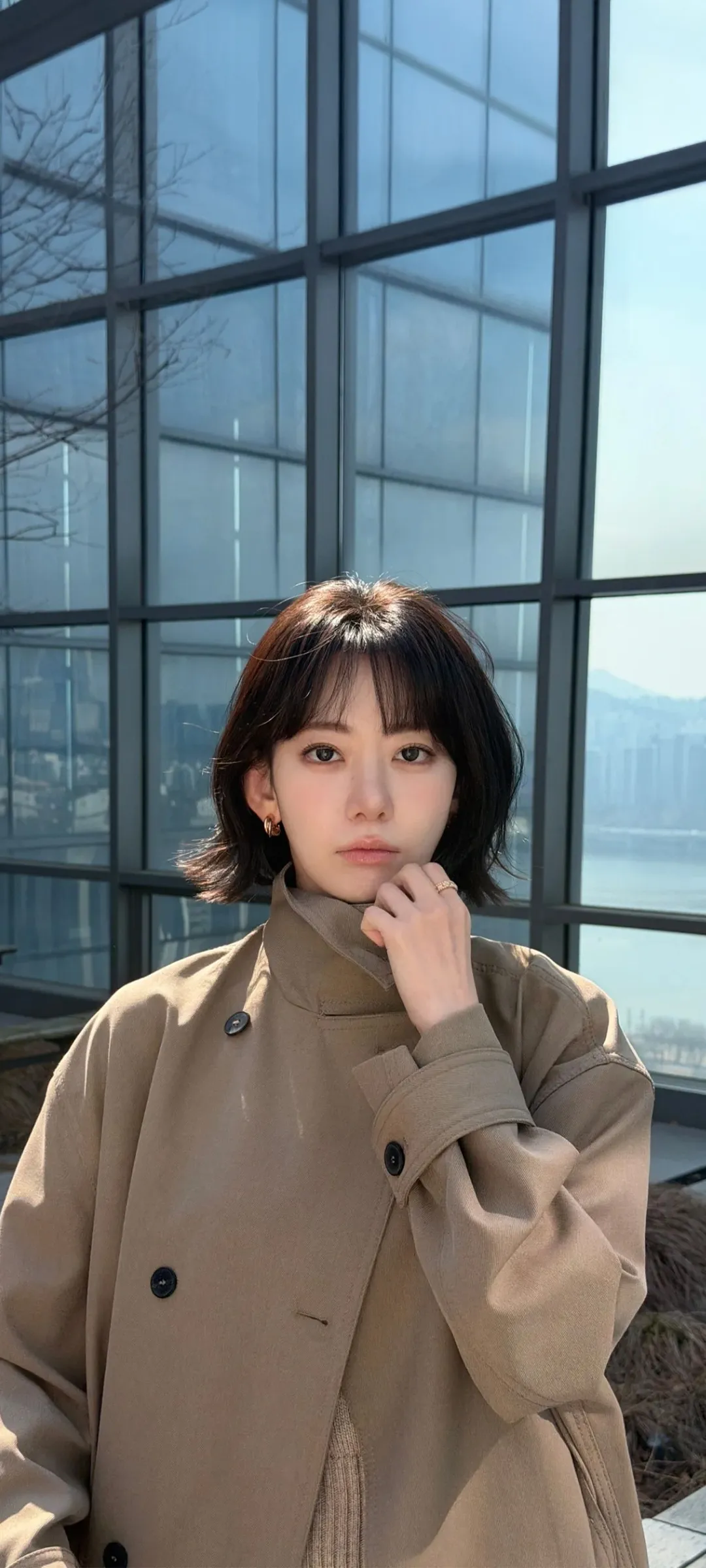 Fond d'écran de verrouillage mobile Sakura Miyawaki 4K HD télécharger — IZ*ONE, LE SSERAFIM