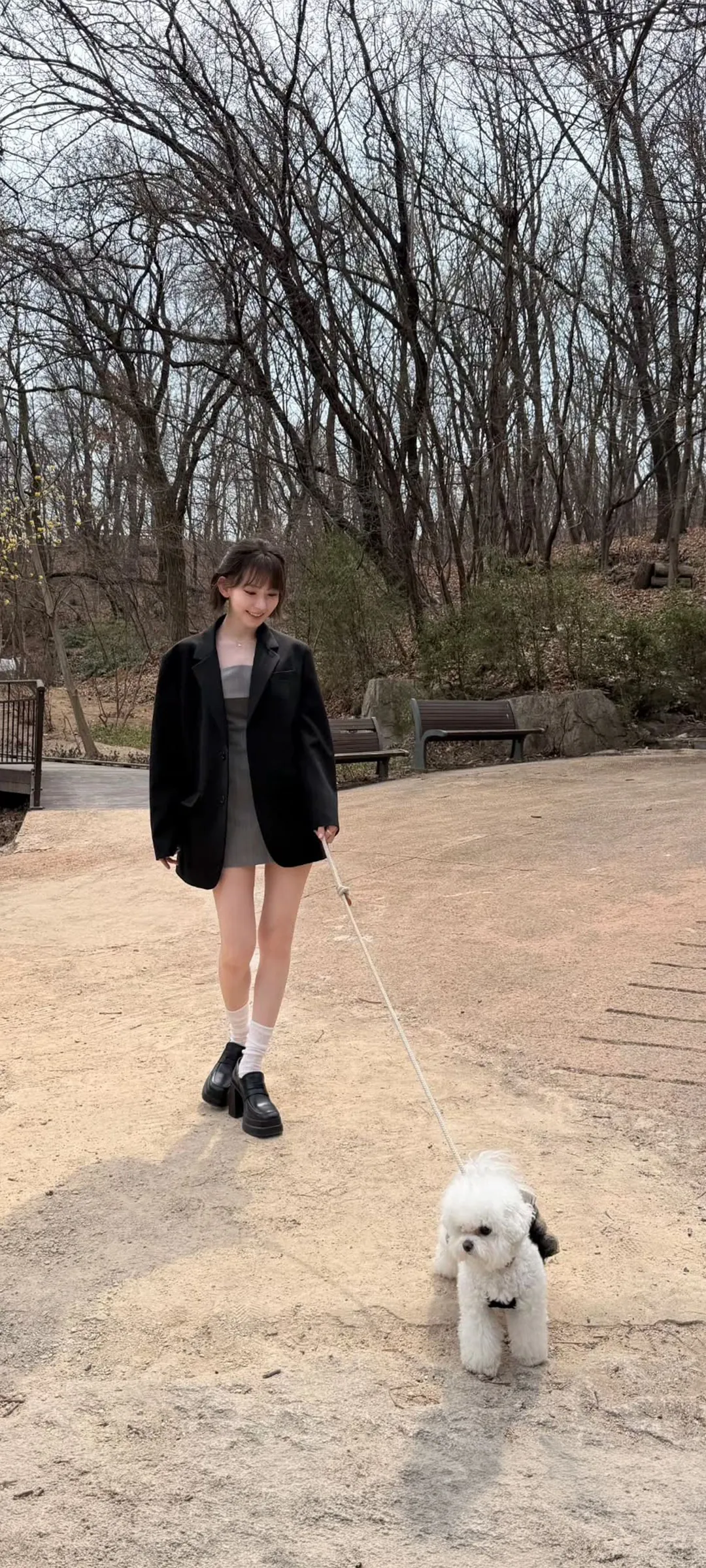 Fond d'écran de verrouillage mobile Sakura Miyawaki 4K HD télécharger — IZ*ONE, LE SSERAFIM