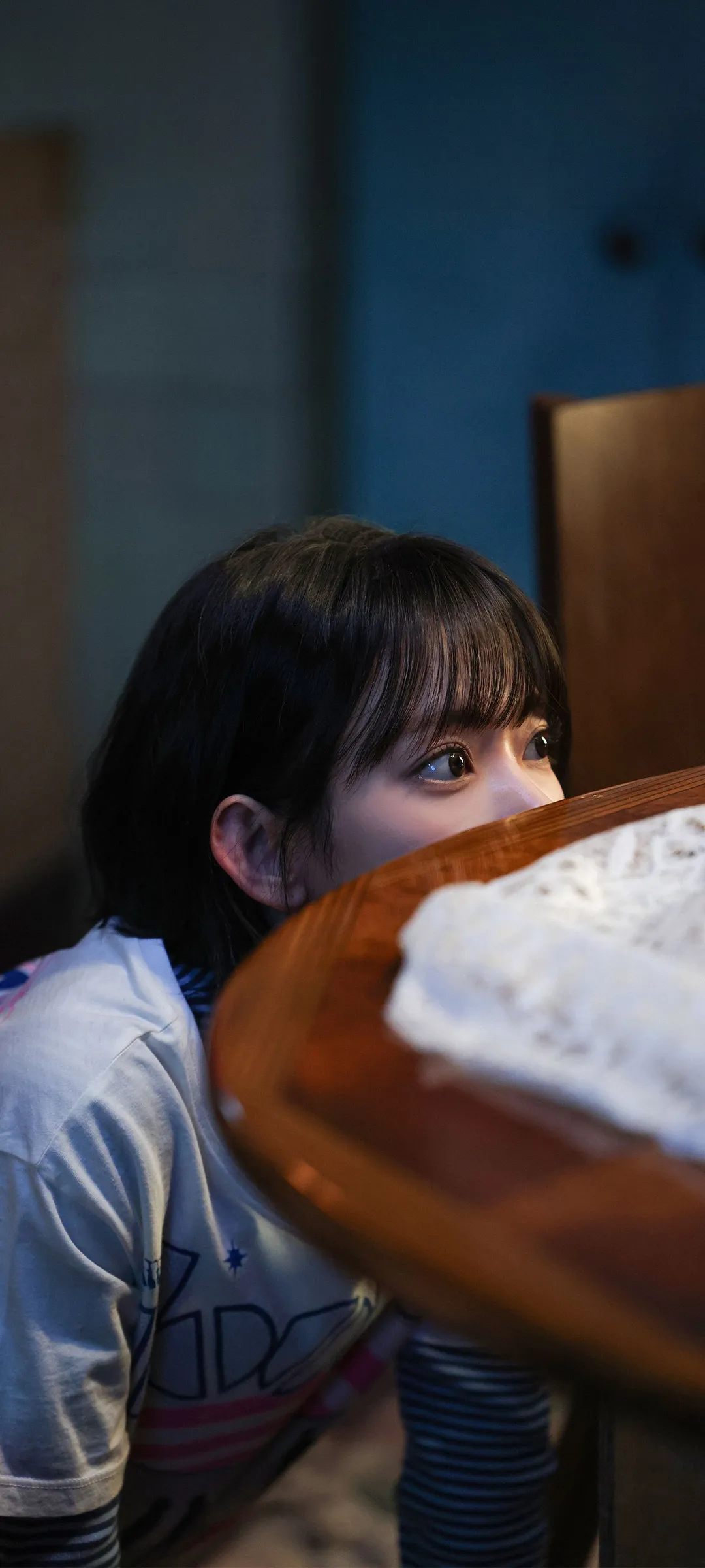 Fond d'écran de verrouillage mobile Sakura Miyawaki 4K HD télécharger — IZ*ONE, LE SSERAFIM