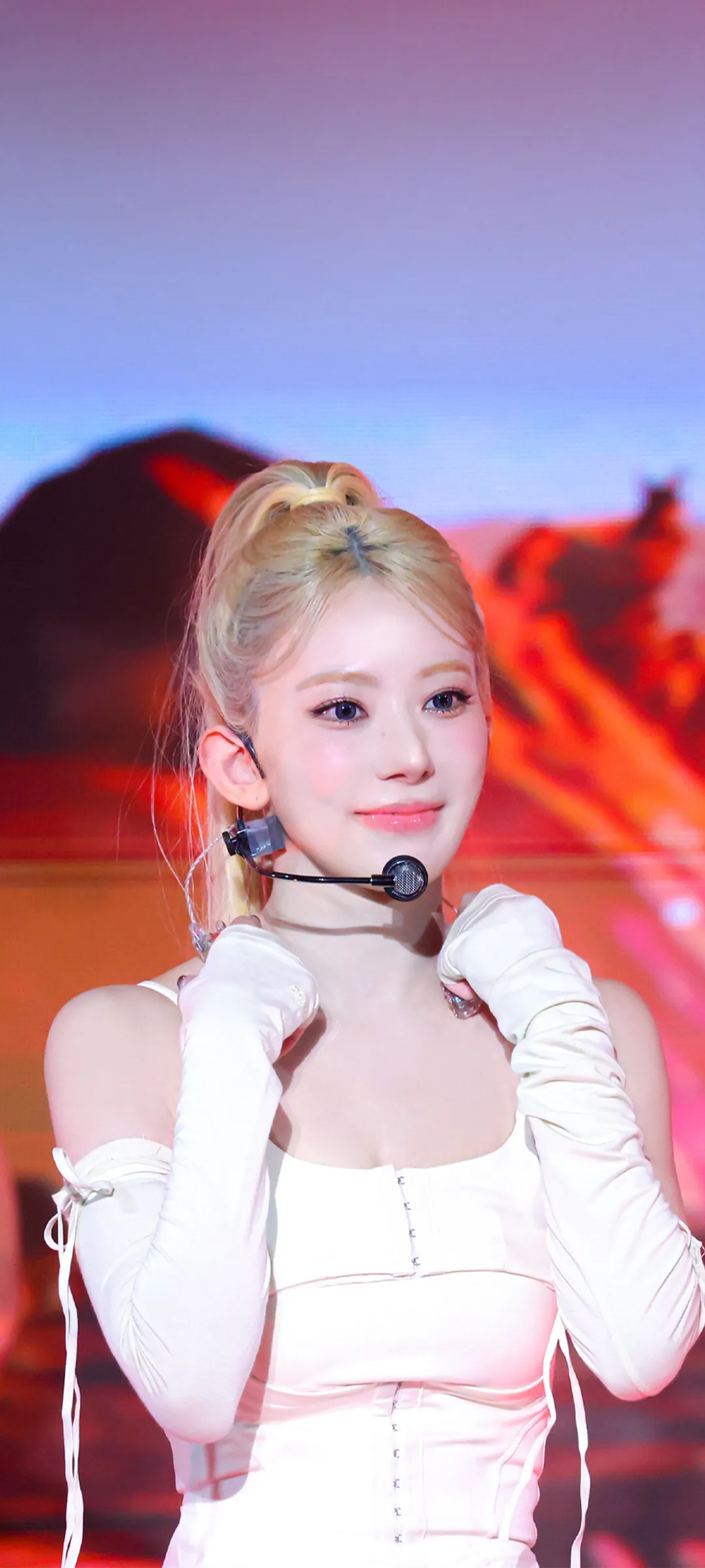 Fond d'écran de verrouillage mobile Sakura Miyawaki 4K HD télécharger — IZ*ONE, LE SSERAFIM