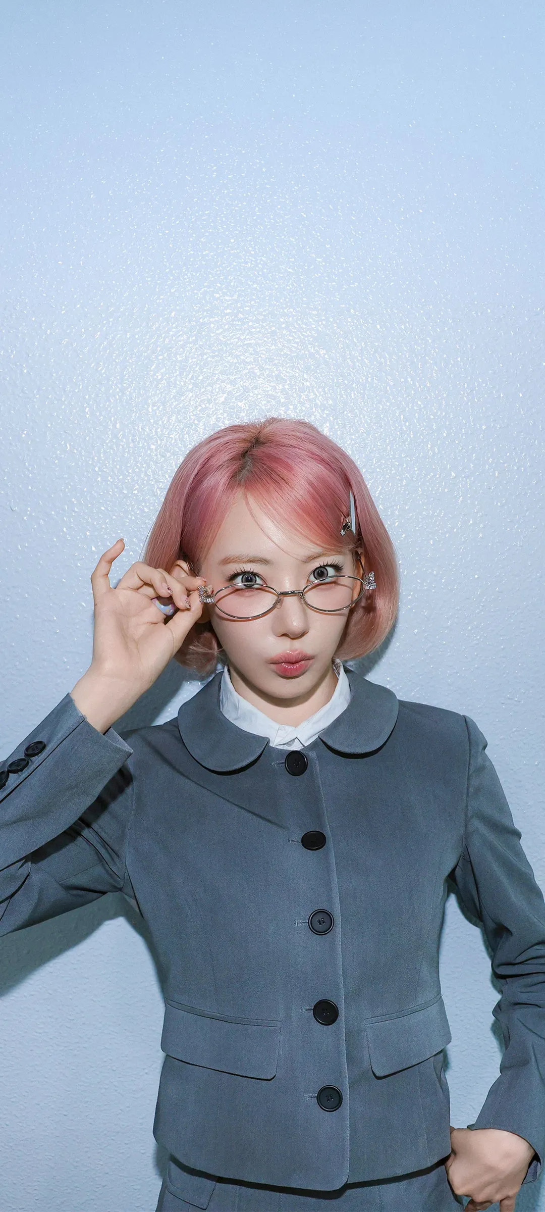 Fond d'écran de verrouillage mobile Sakura Miyawaki 4K HD télécharger — IZ*ONE, LE SSERAFIM