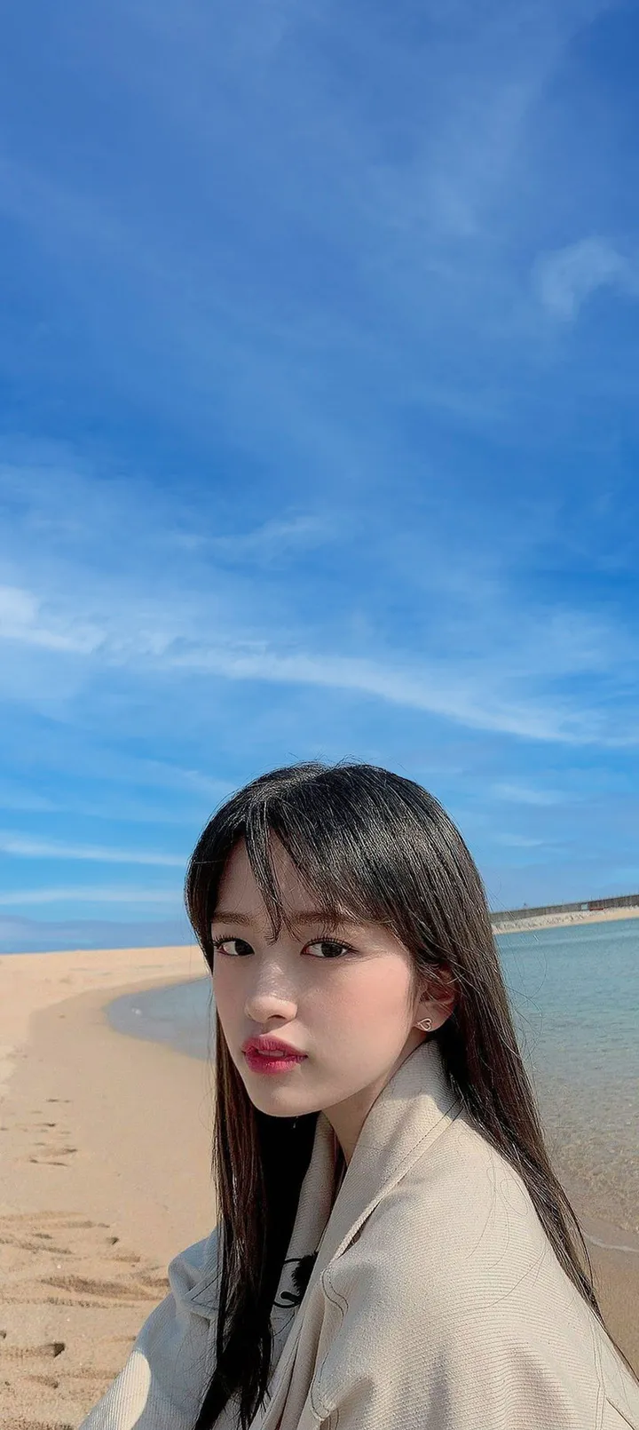 Fond d'écran de verrouillage mobile An Yu-jin 4K HD télécharger — IZ*ONE, IVE