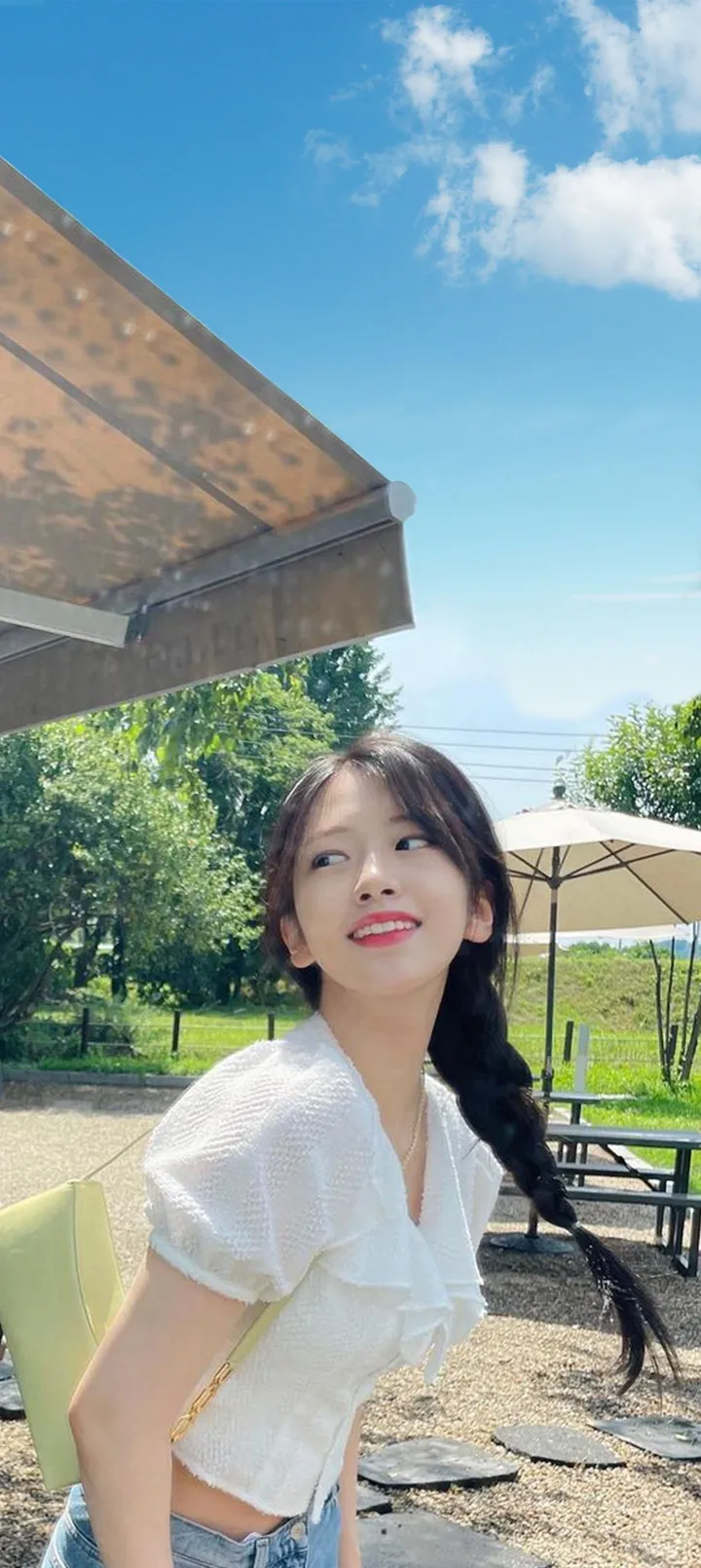 Fond d'écran de verrouillage mobile An Yu-jin 4K HD télécharger — IZ*ONE, IVE