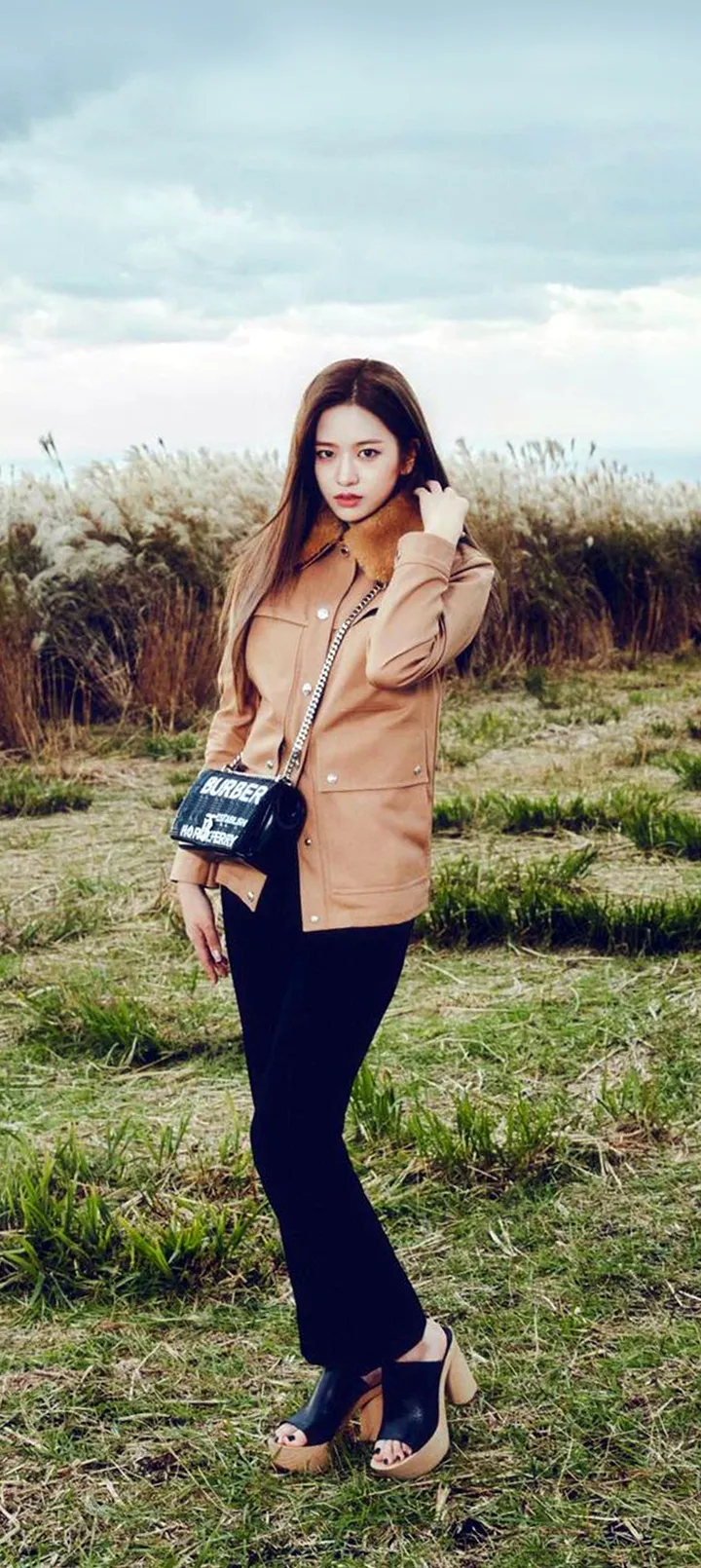 Fond d'écran de verrouillage mobile An Yu-jin 4K HD télécharger — IZ*ONE, IVE