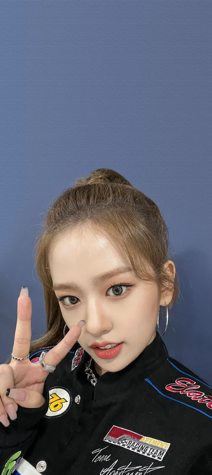 Fond d'écran de verrouillage mobile An Yu-jin 4K HD télécharger — IZ*ONE, IVE